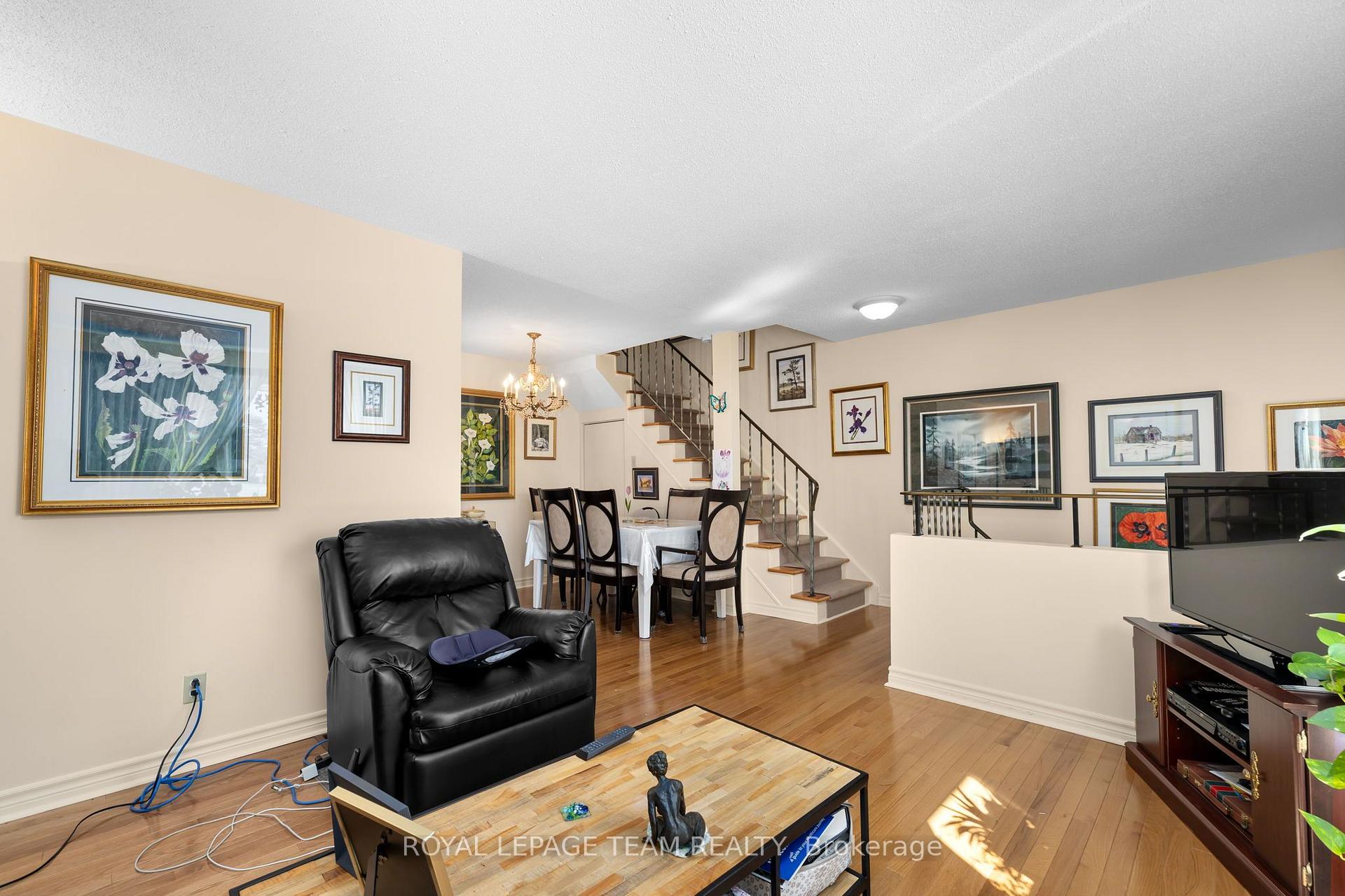 Photo 7 of Unit 47, 38 Woodvale, Ottawa, Craig Henry/Woodvale — HOMEH
