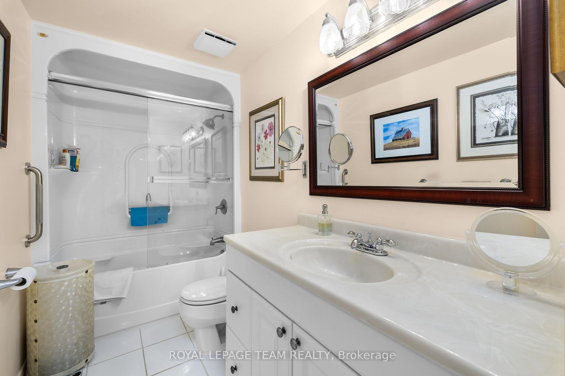 Photo 26 of Unit 47, 38 Woodvale, Ottawa, Craig Henry/Woodvale — HOMEH