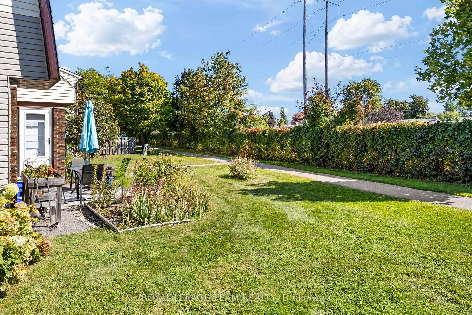 Photo 31 of Unit 47, 38 Woodvale, Ottawa, Craig Henry/Woodvale — HOMEH