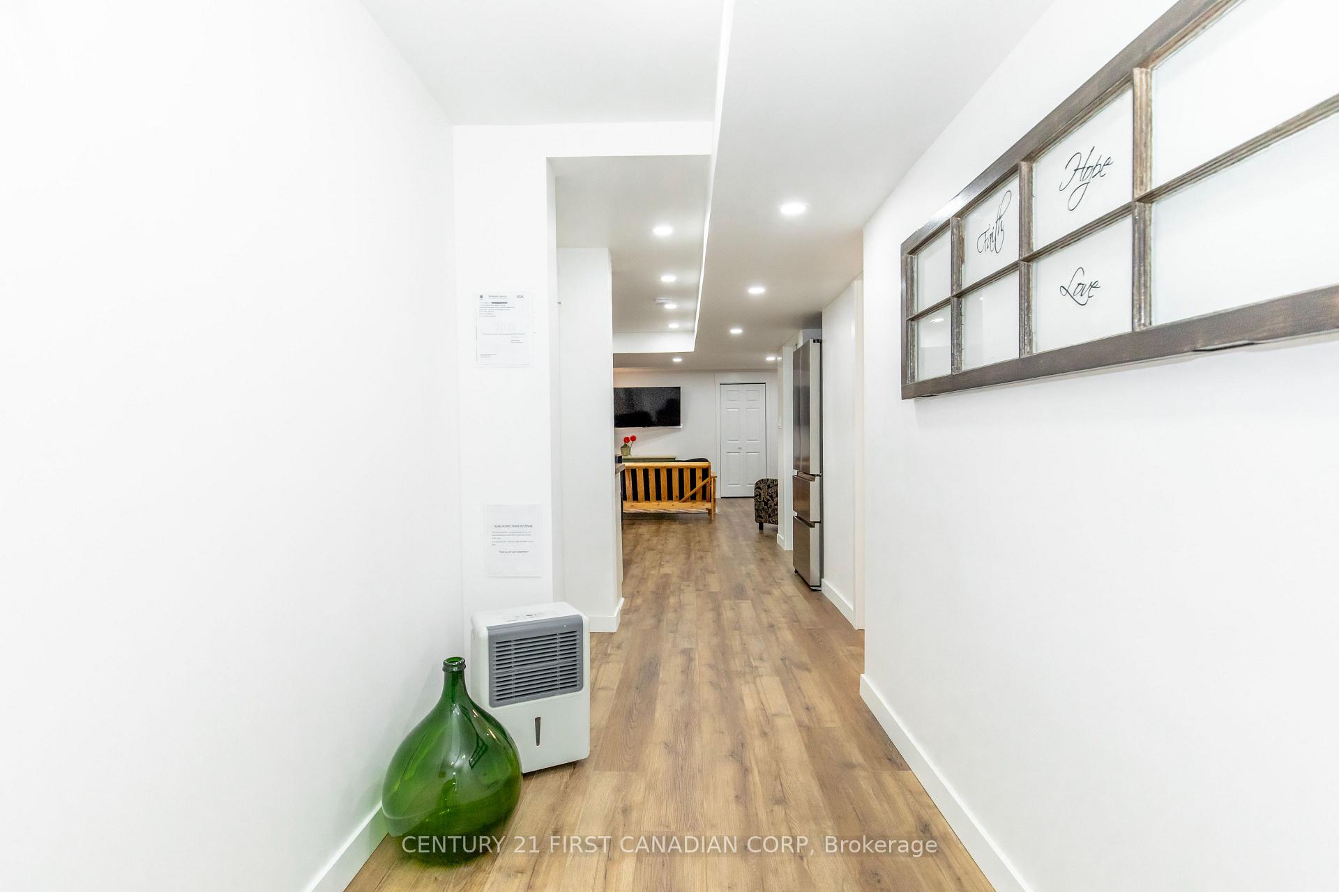 Photo 27 of 564 Cuthbert Circle, London, South U — HOMEH