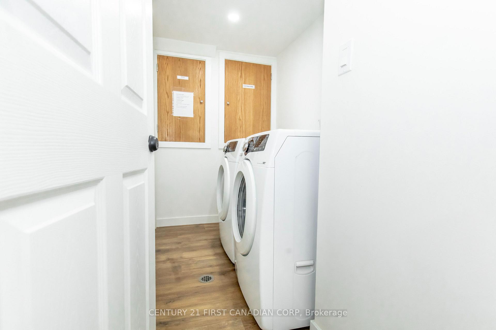 Photo 43 of 564 Cuthbert Circle, London, South U — HOMEH
