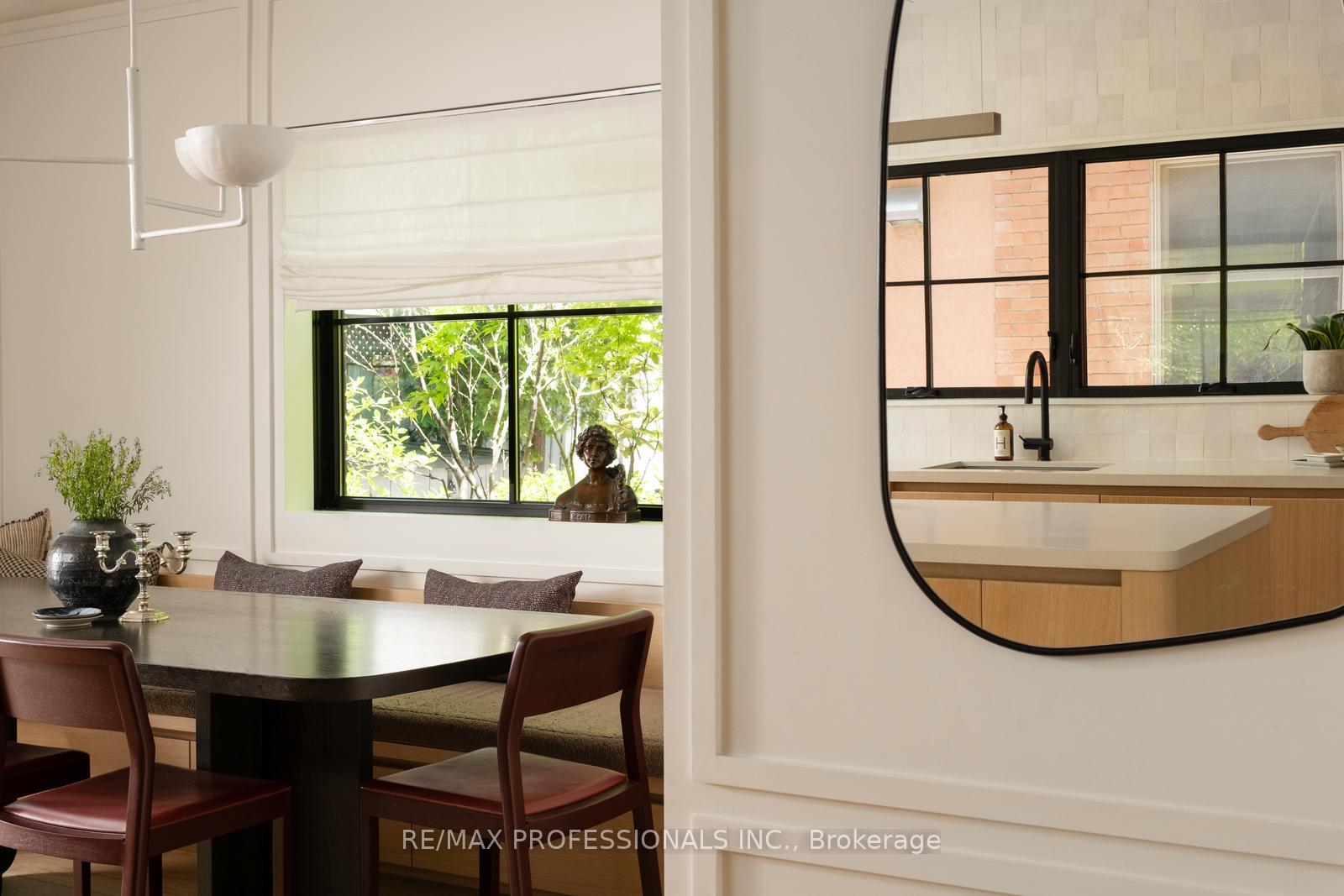Photo 15 of 286 Wright Avenue, Toronto, High Park-Swansea — HOMEH