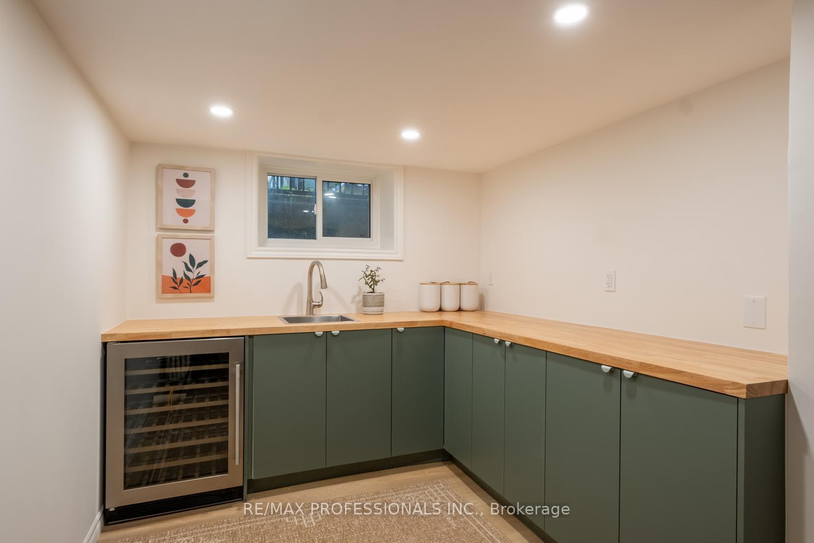 Photo 52 of 286 Wright Avenue, Toronto, High Park-Swansea — HOMEH