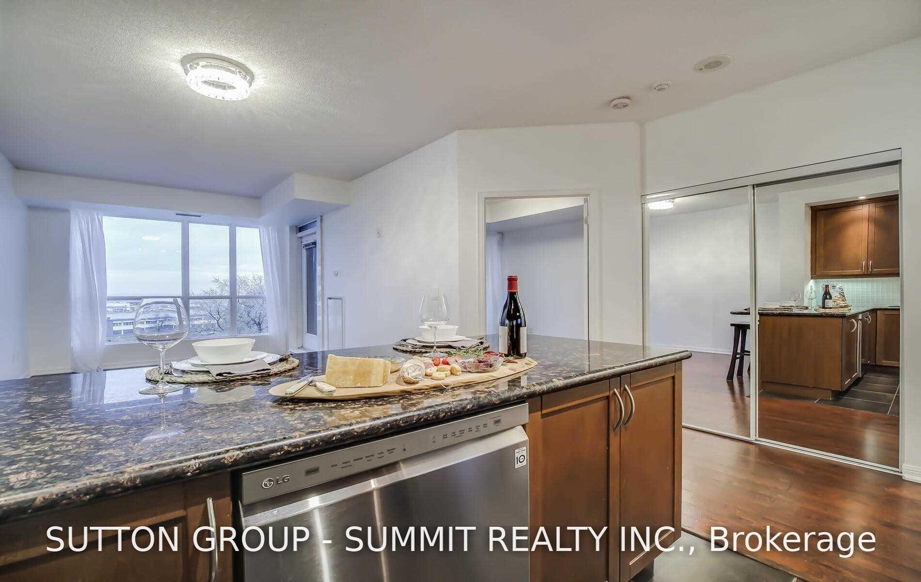Photo 10 of Unit 731, 628 Fleet Street, Toronto, Waterfront Communities — HOMEH