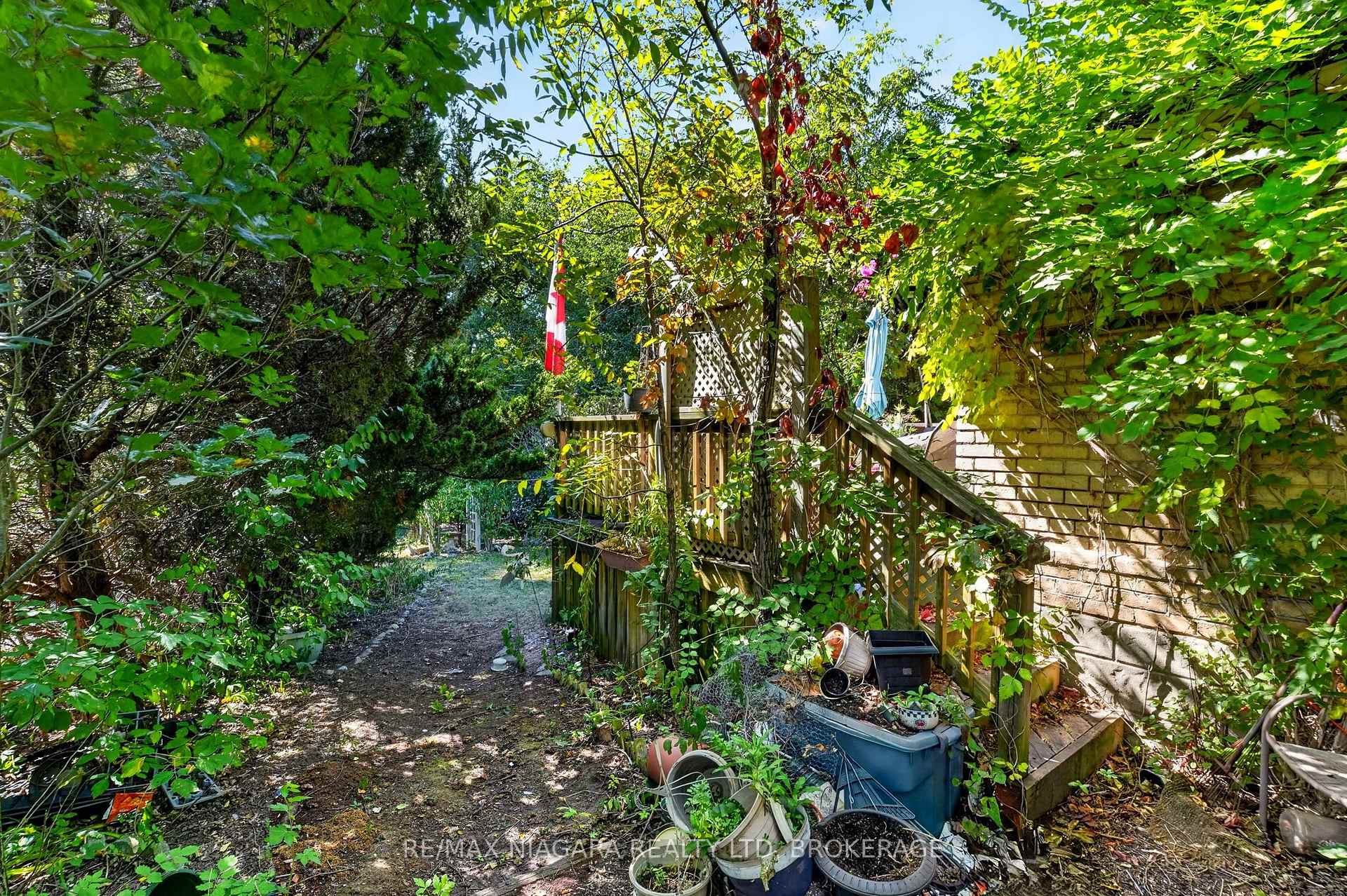 Photo 9 of 156 Terrace Hill Street, Brantford, North Ward — HOMEH