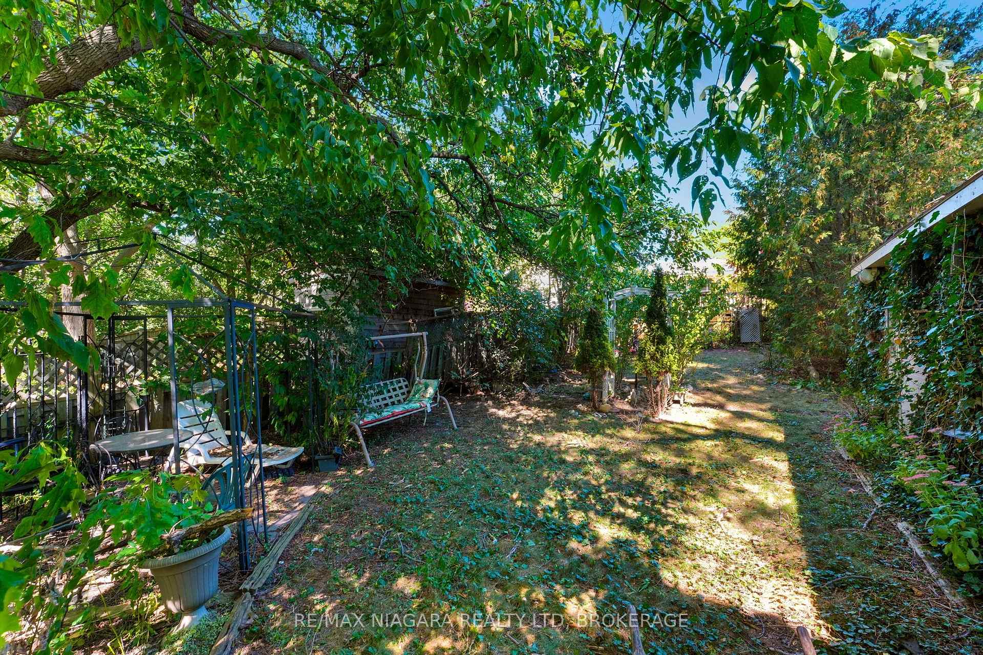 Photo 13 of 156 Terrace Hill Street, Brantford, North Ward — HOMEH