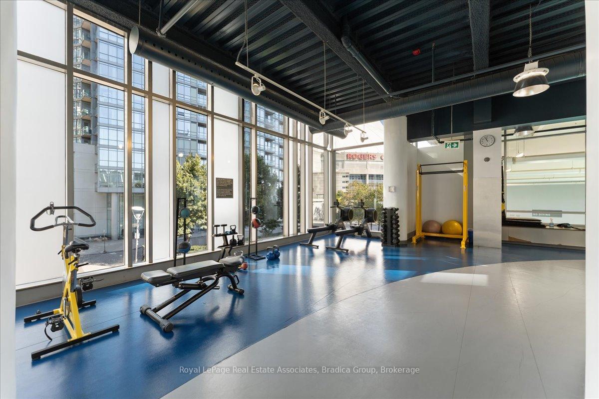 Photo 32 of Unit 3203, 5 Mariner Terrace, Toronto, Waterfront Communities — HOMEH