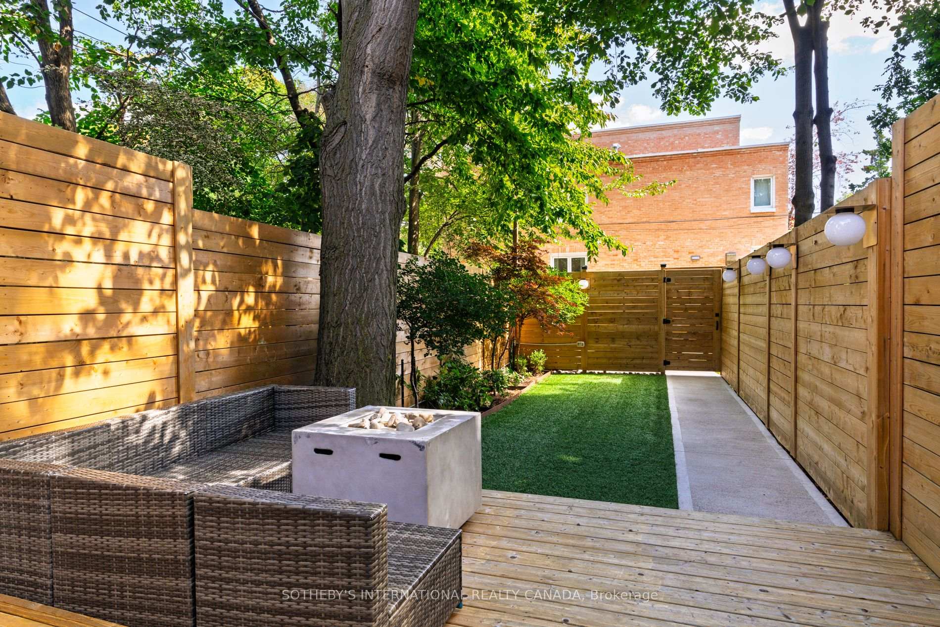 Photo 34 of 497 Sackville Street, Toronto, Cabbagetown-South St. James Town — HOMEH