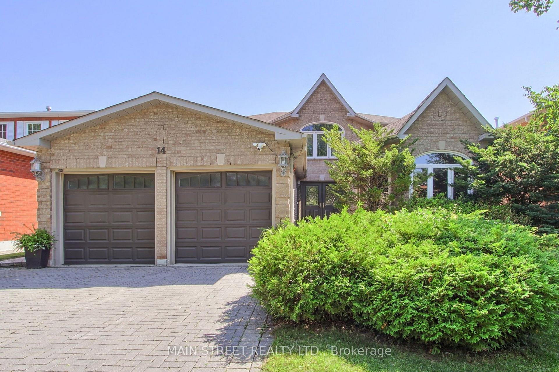 Photo 2 of 14 Mcgee Crescent, Aurora, Aurora Highlands — HOMEH