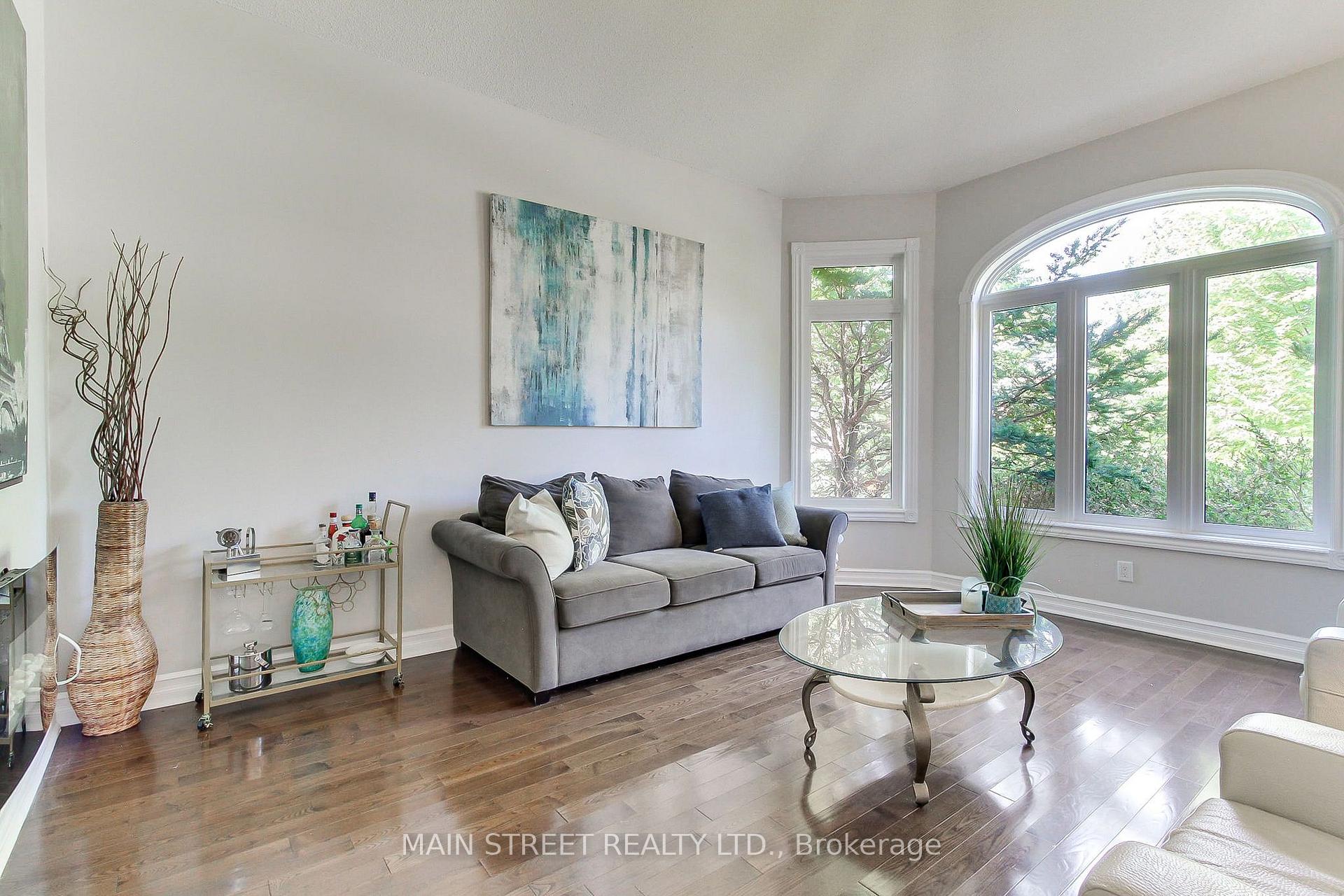 Photo 5 of 14 Mcgee Crescent, Aurora, Aurora Highlands — HOMEH