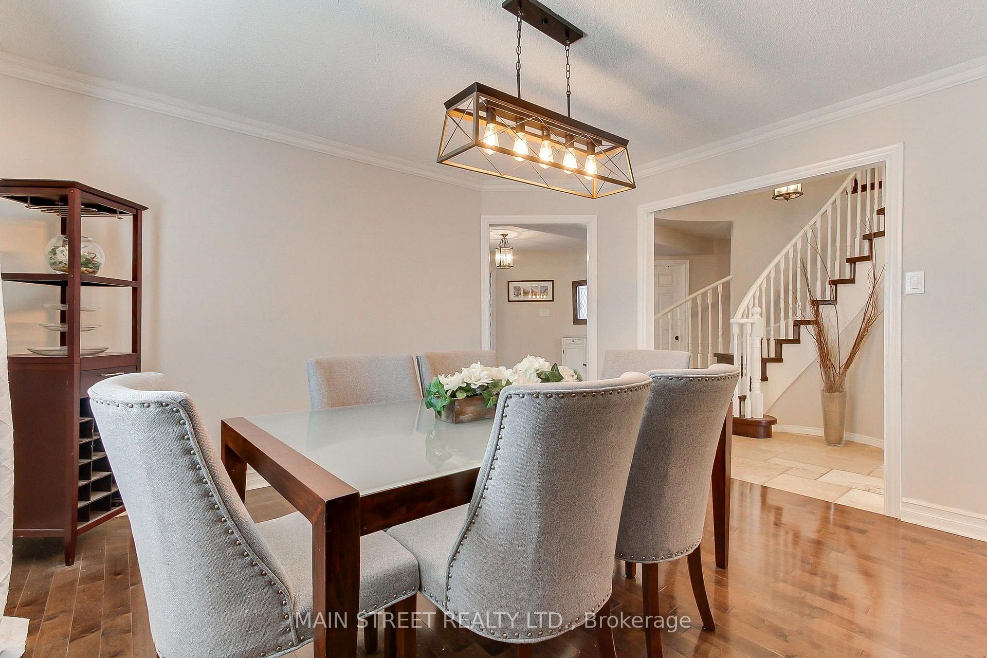 Photo 8 of 14 Mcgee Crescent, Aurora, Aurora Highlands — HOMEH