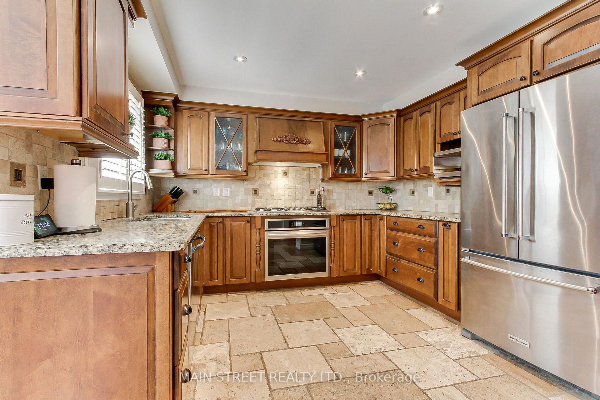 Photo 9 of 14 Mcgee Crescent, Aurora, Aurora Highlands — HOMEH