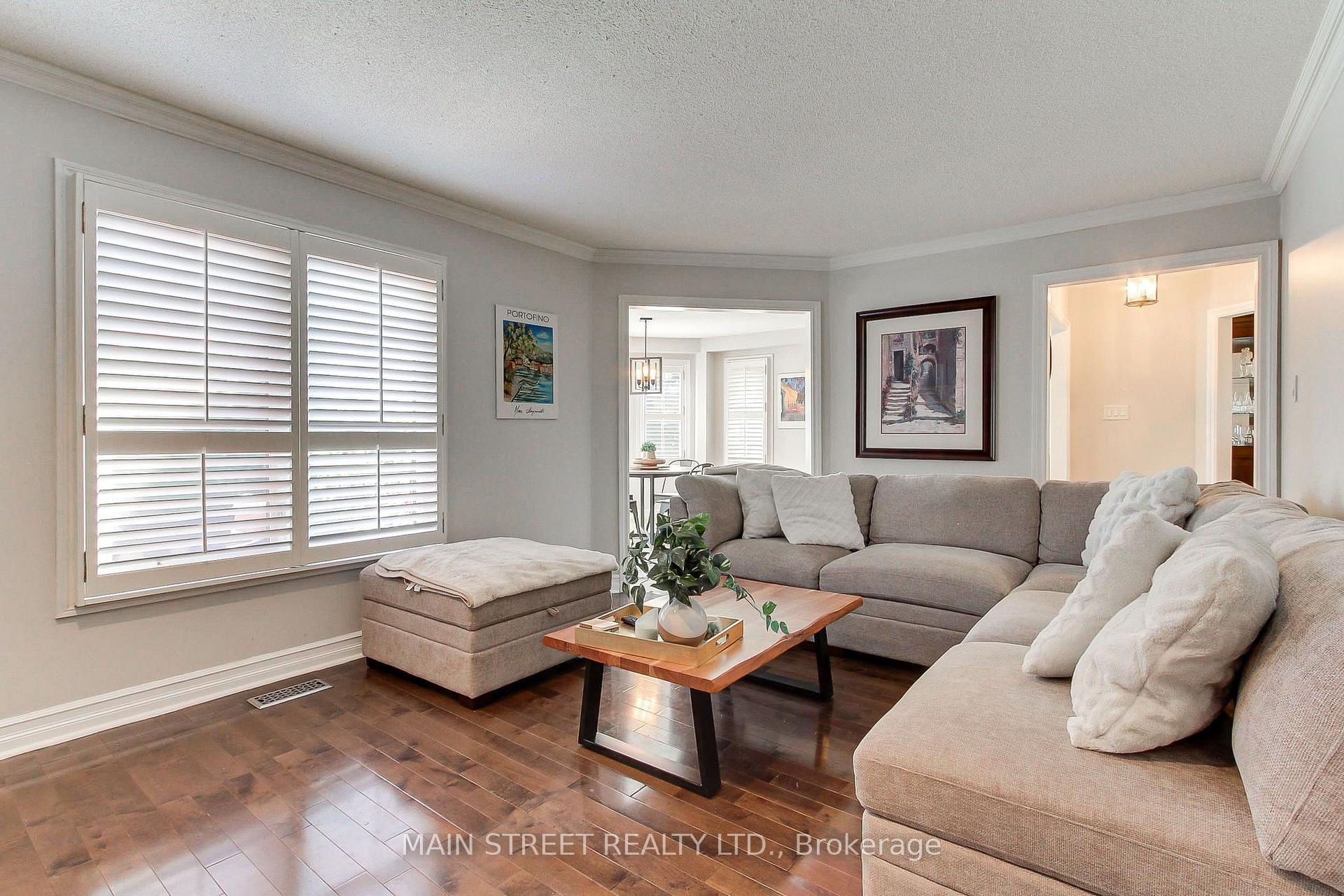 Photo 16 of 14 Mcgee Crescent, Aurora, Aurora Highlands — HOMEH