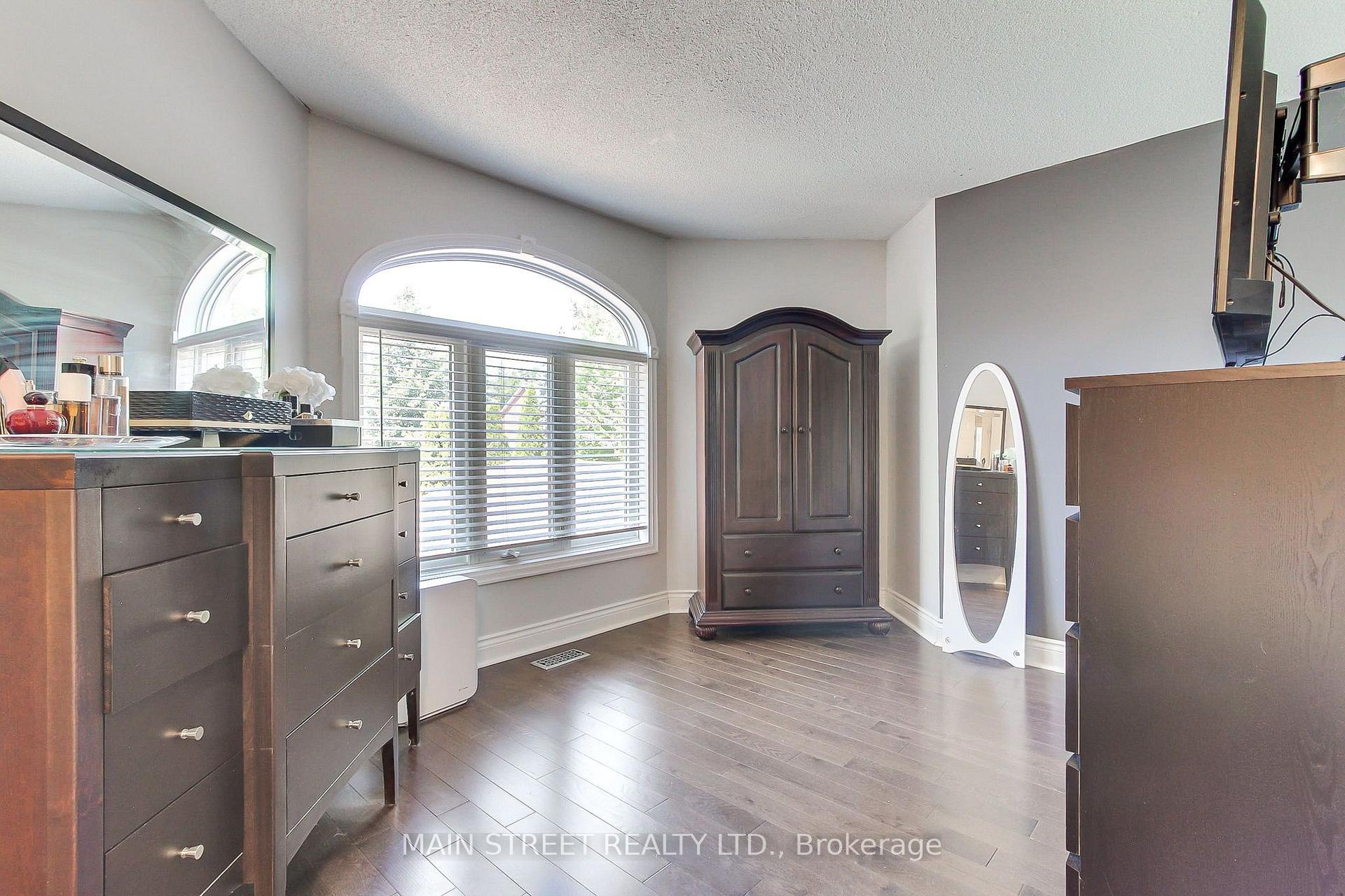 Photo 23 of 14 Mcgee Crescent, Aurora, Aurora Highlands — HOMEH