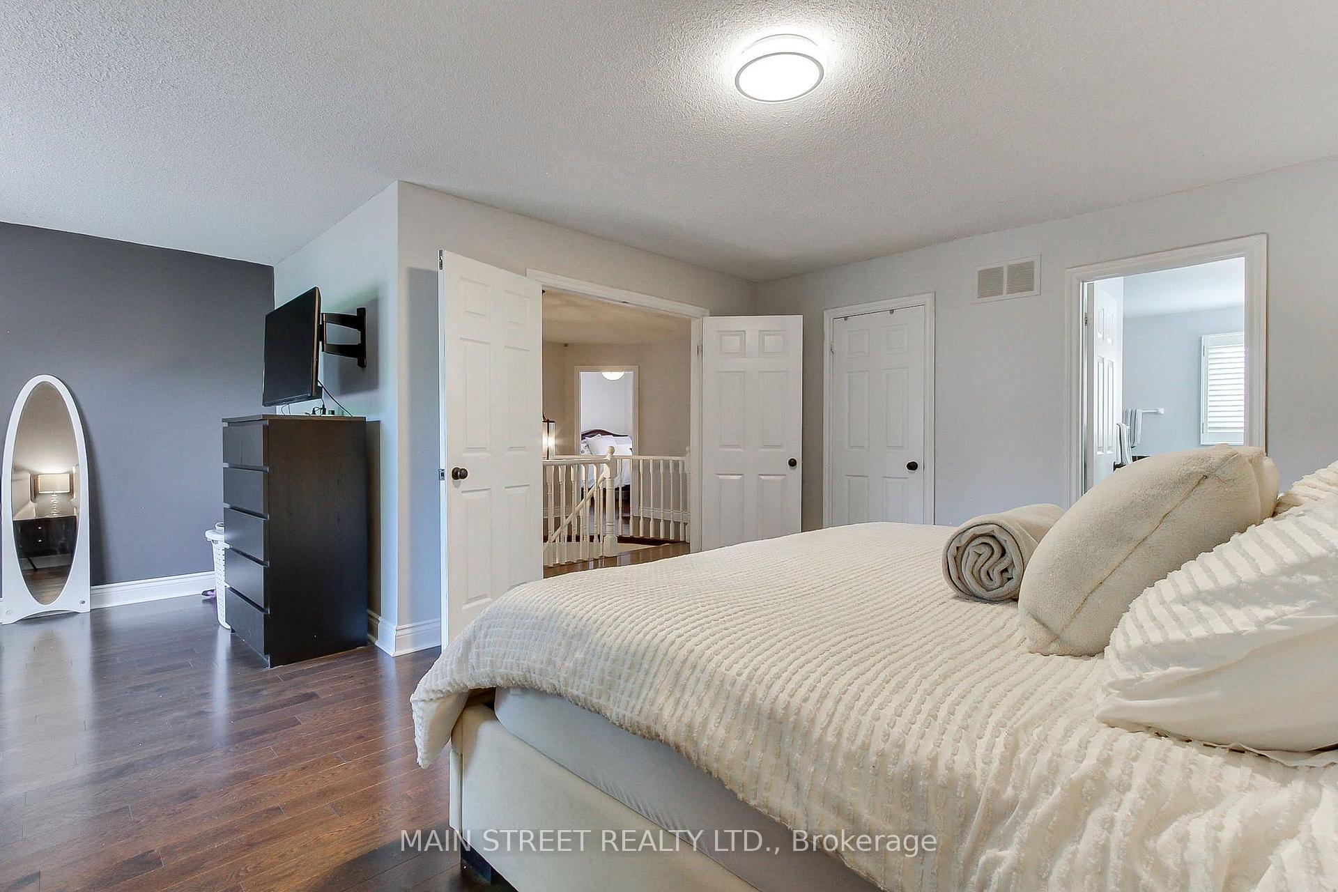 Photo 25 of 14 Mcgee Crescent, Aurora, Aurora Highlands — HOMEH