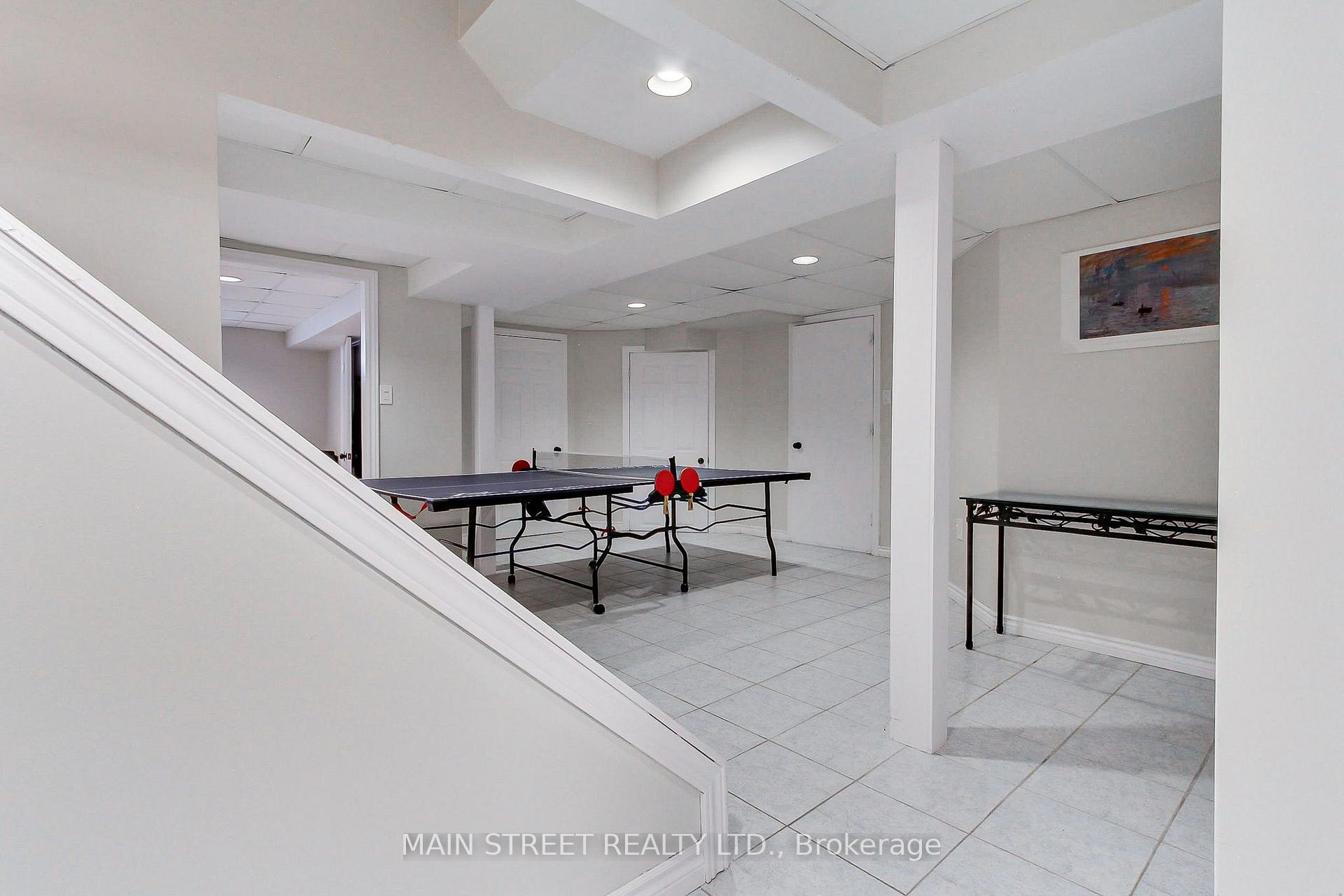 Photo 31 of 14 Mcgee Crescent, Aurora, Aurora Highlands — HOMEH
