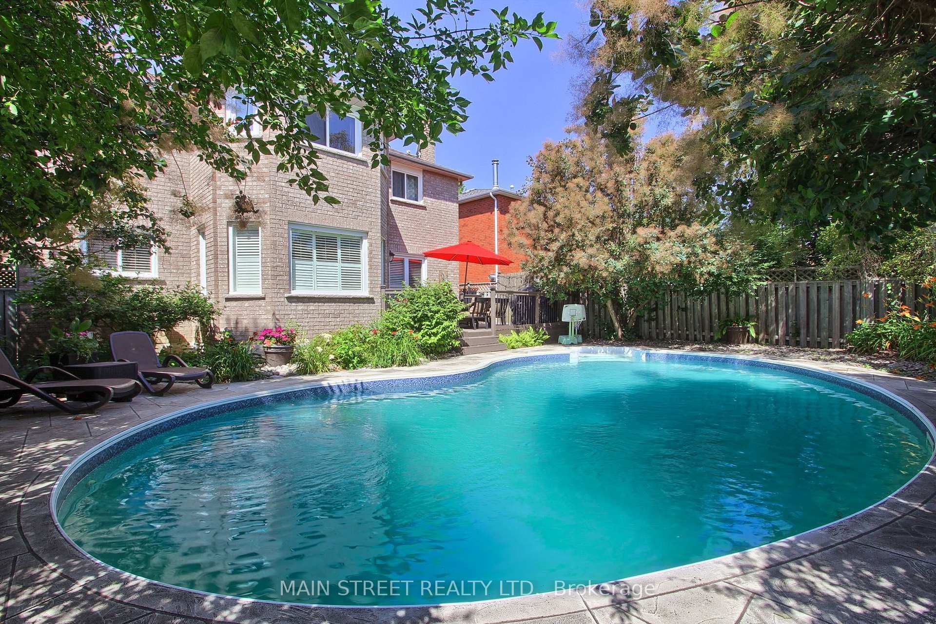 Photo 37 of 14 Mcgee Crescent, Aurora, Aurora Highlands — HOMEH