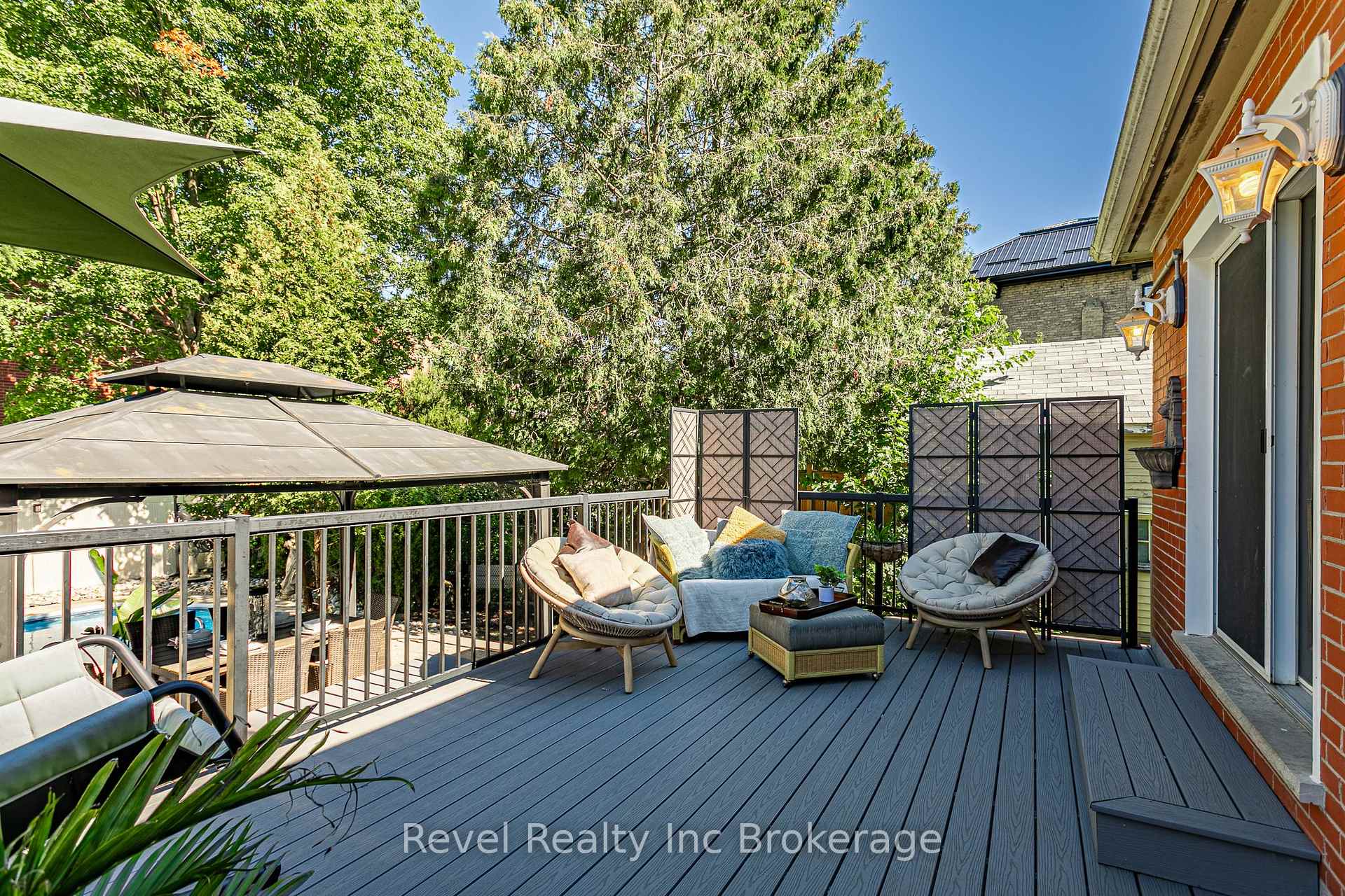 Photo 10 of 104 Ann Street, Ingersoll, Ingersoll - South — HOMEH