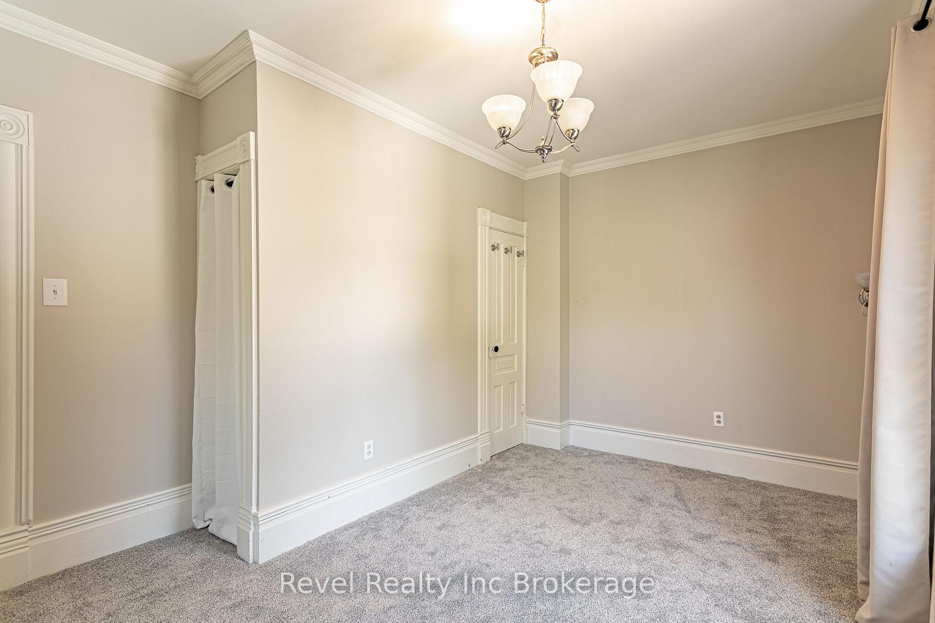 Photo 36 of 104 Ann Street, Ingersoll, Ingersoll - South — HOMEH