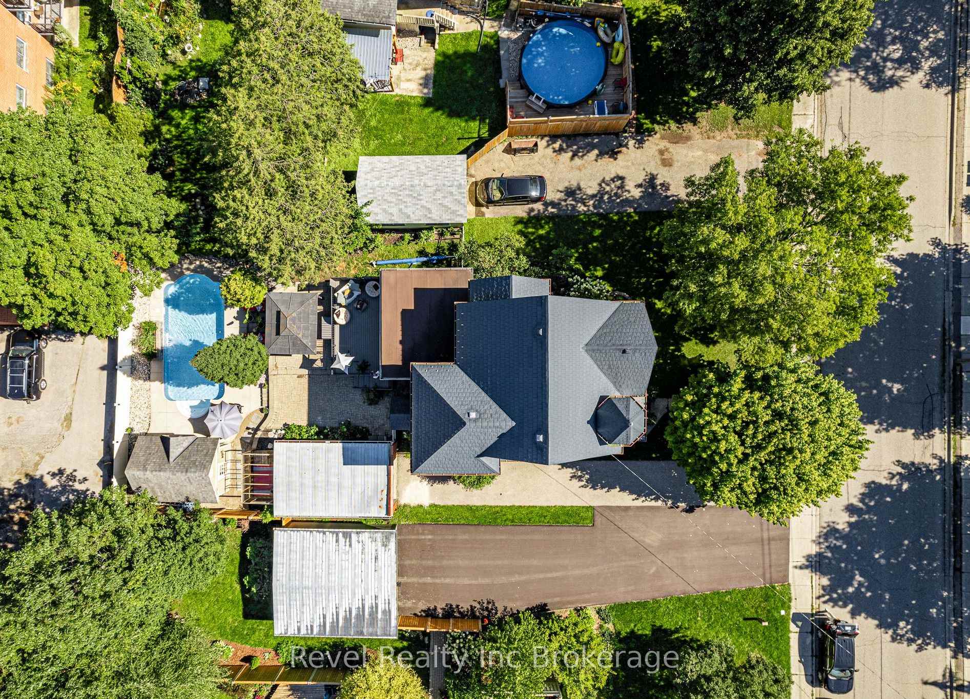 Photo 40 of 104 Ann Street, Ingersoll, Ingersoll - South — HOMEH