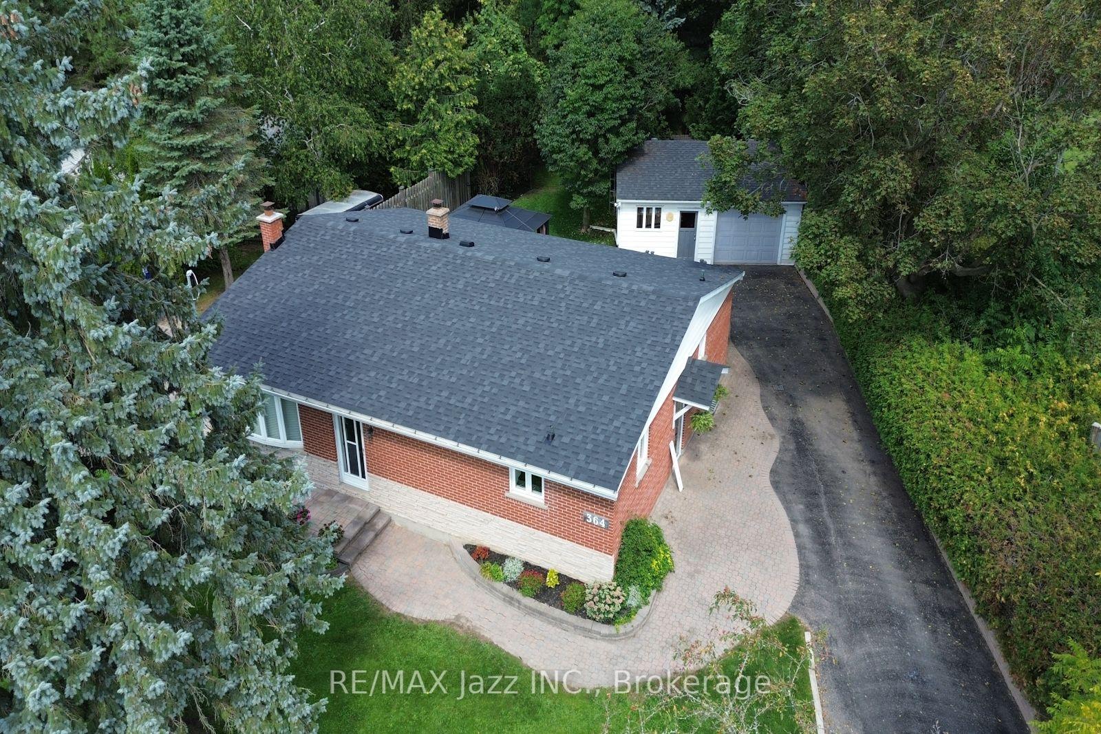Photo 3 of 364 King Street E, Clarington, Bowmanville — HOMEH