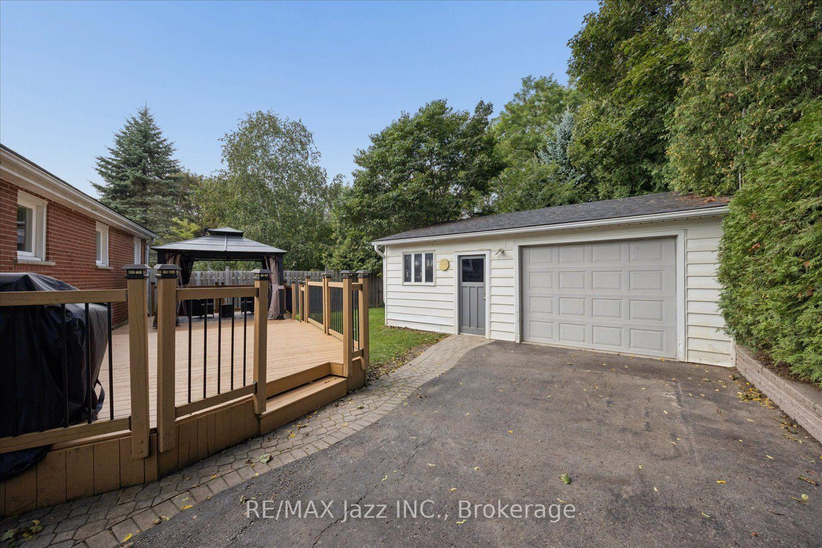 Photo 21 of 364 King Street E, Clarington, Bowmanville — HOMEH