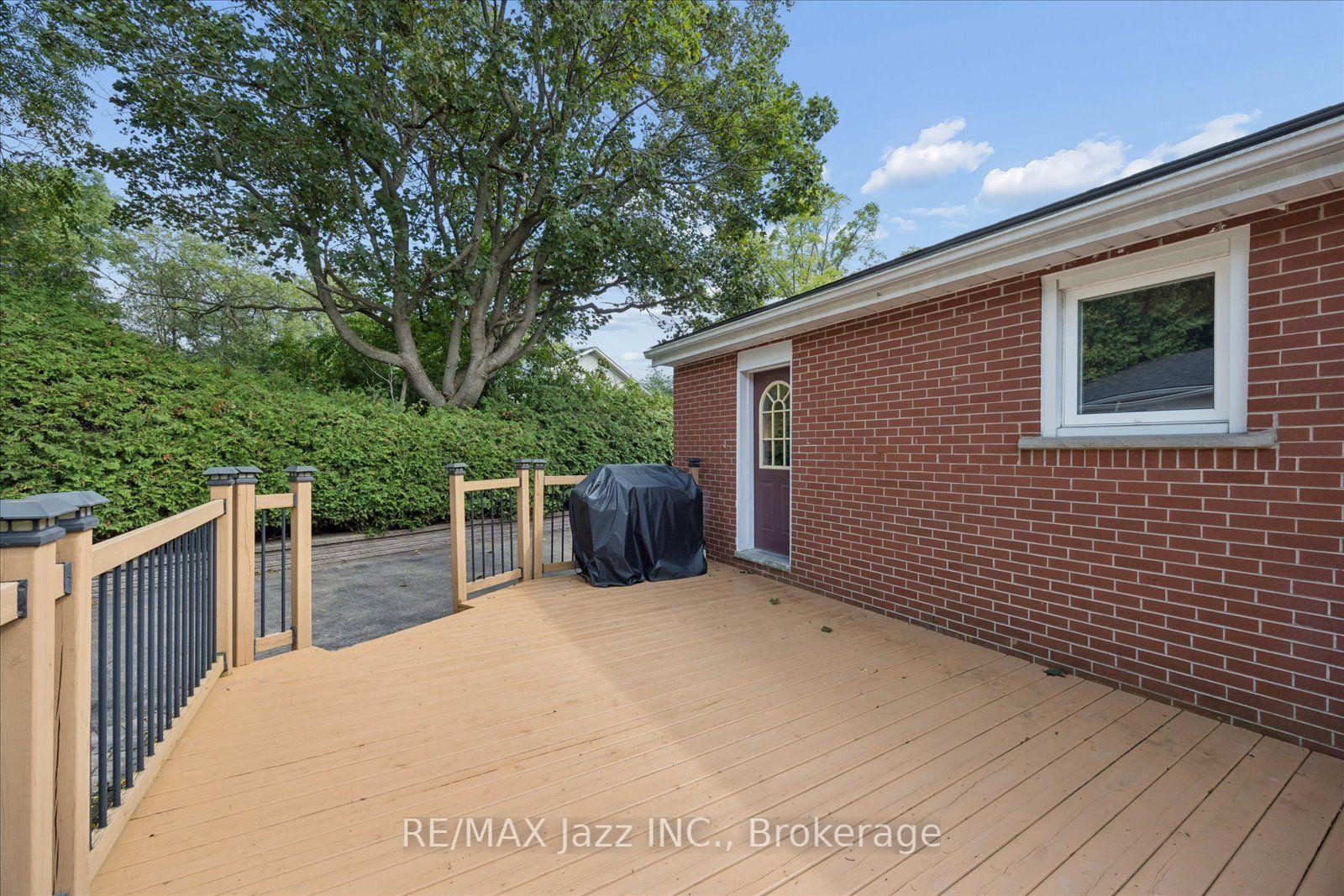 Photo 23 of 364 King Street E, Clarington, Bowmanville — HOMEH