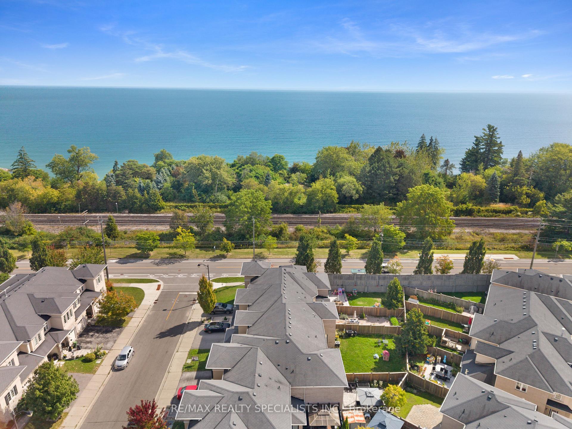 Photo 37 of 7 Stotts Terrace, Scarborough, Centennial Scarborough — HOMEH