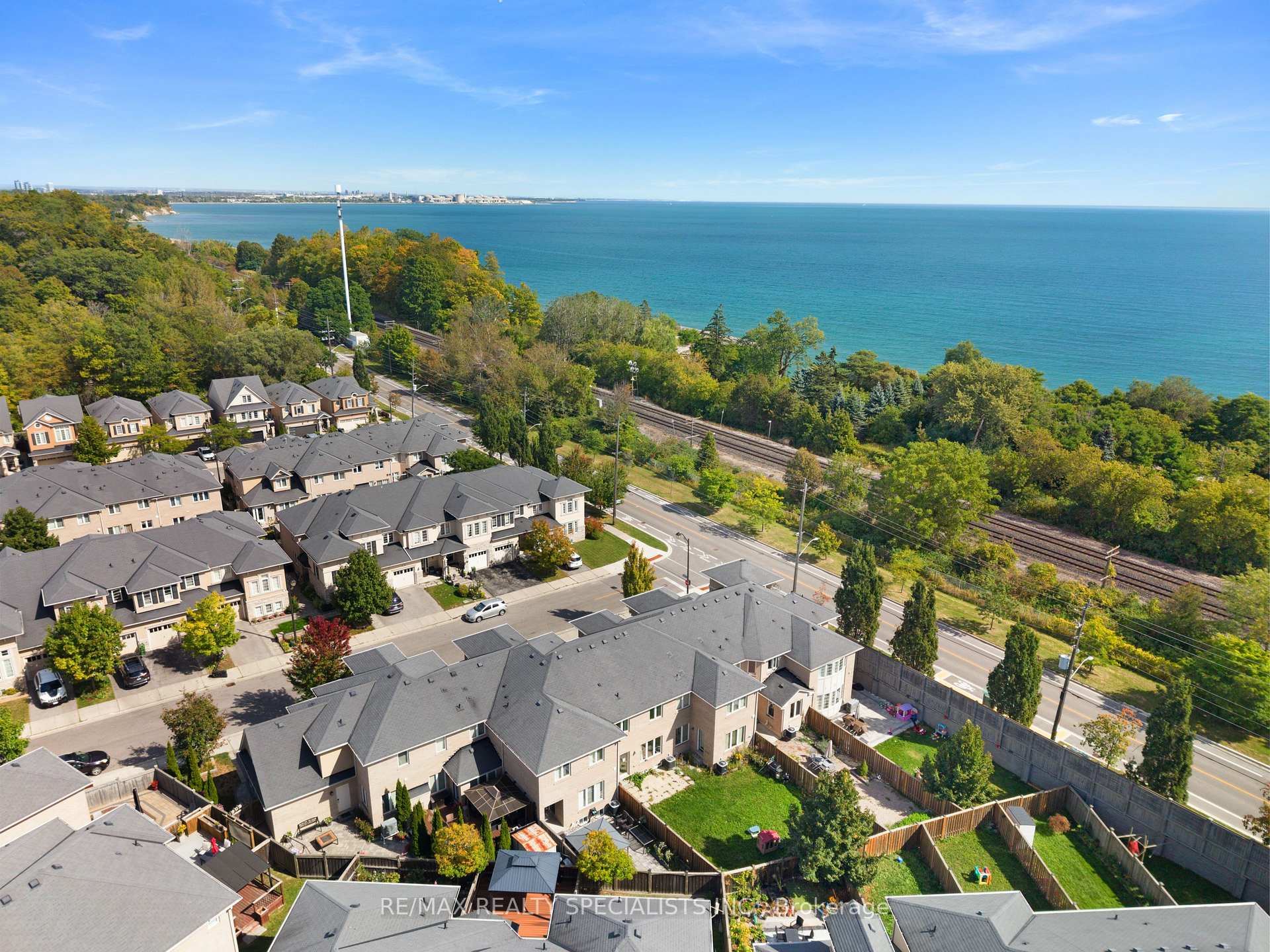 Photo 39 of 7 Stotts Terrace, Scarborough, Centennial Scarborough — HOMEH