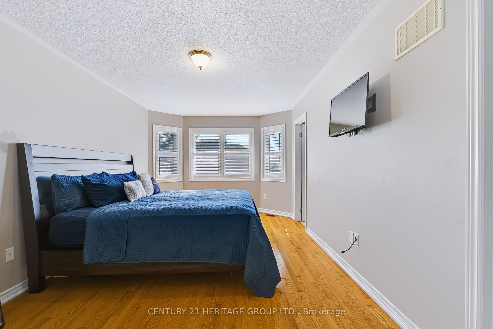 Photo 18 of 39 Stoyell Drive, Richmond Hill, Jefferson — HOMEH