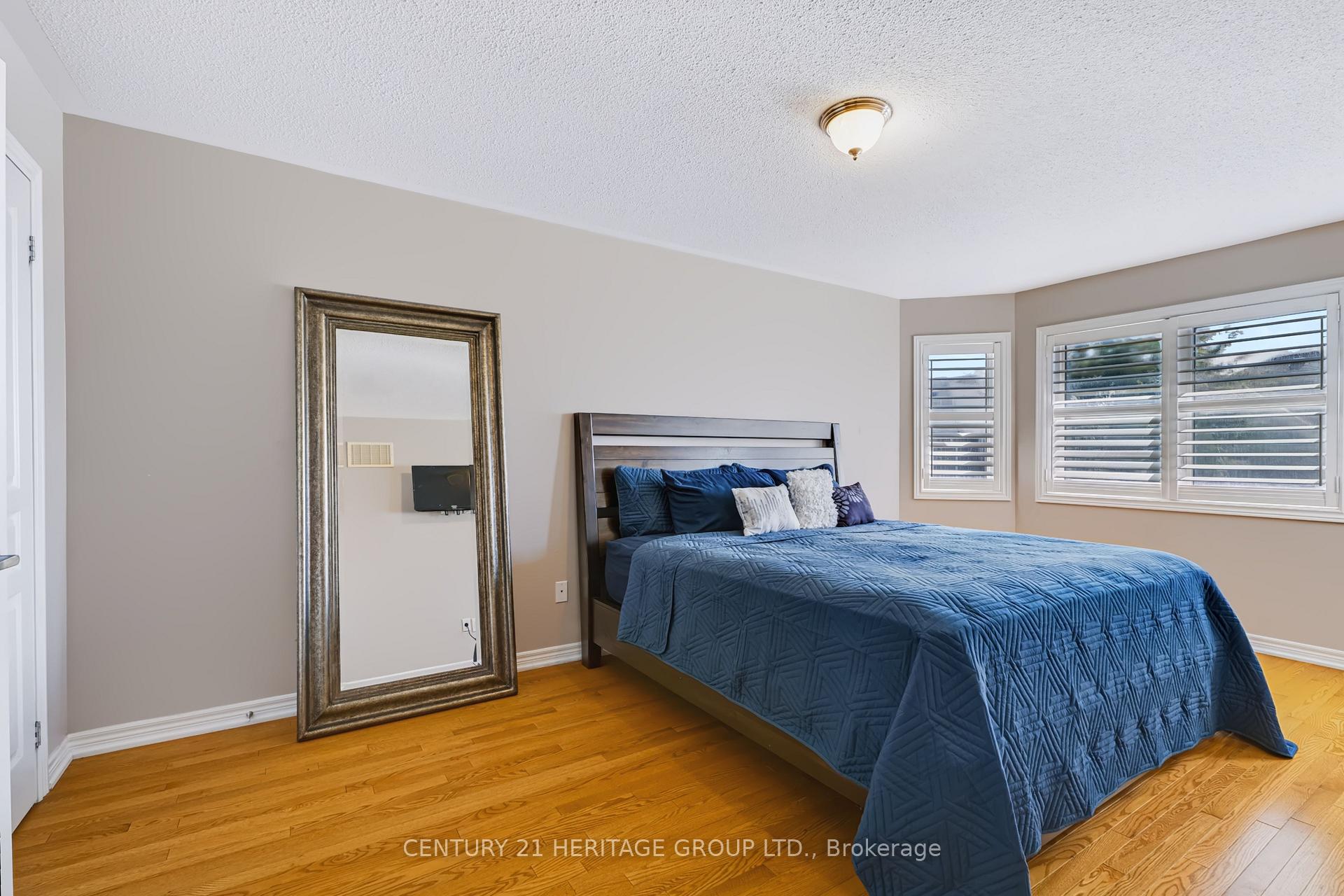 Photo 19 of 39 Stoyell Drive, Richmond Hill, Jefferson — HOMEH