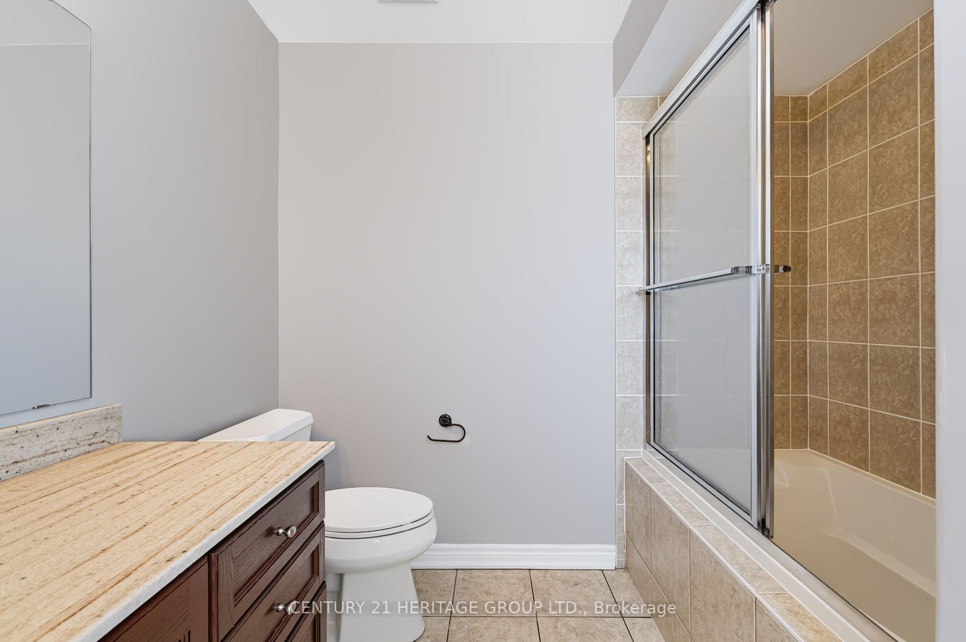Photo 22 of 39 Stoyell Drive, Richmond Hill, Jefferson — HOMEH