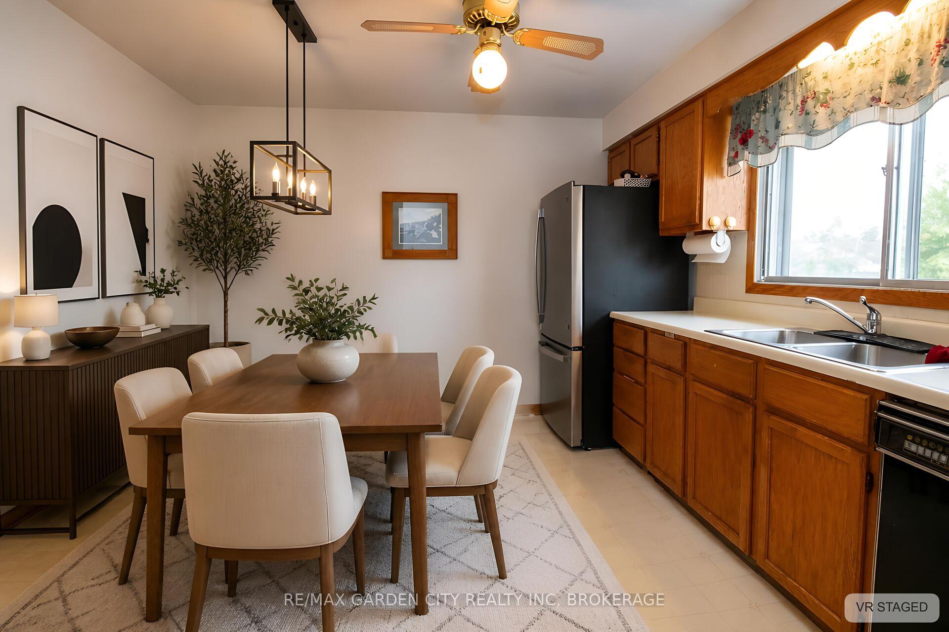 Photo 8 of 103 Kilgour Avenue, Welland, Broadway — HOMEH