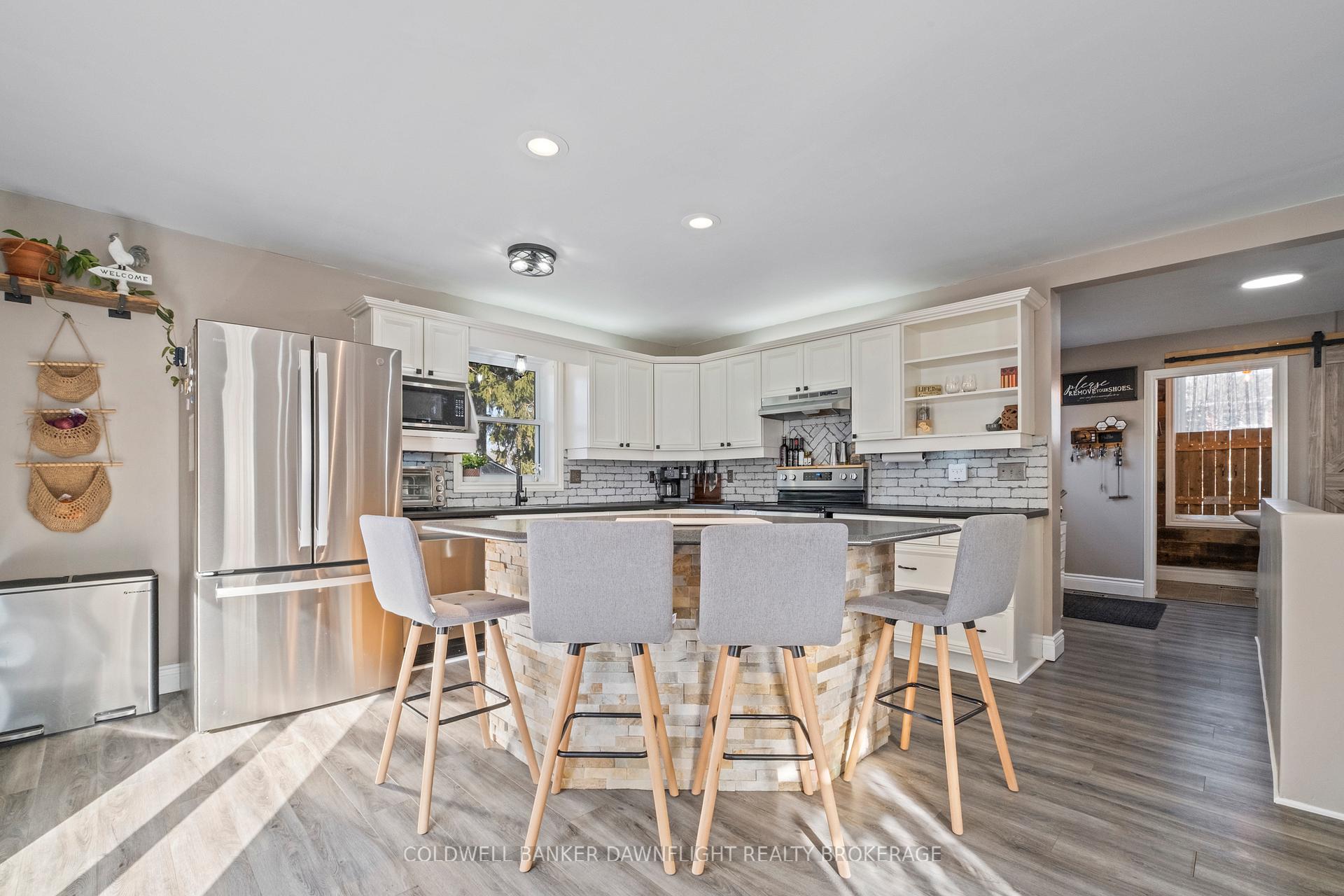 Photo 12 of 80 Nelson Street, Bluewater, Hensall — HOMEH