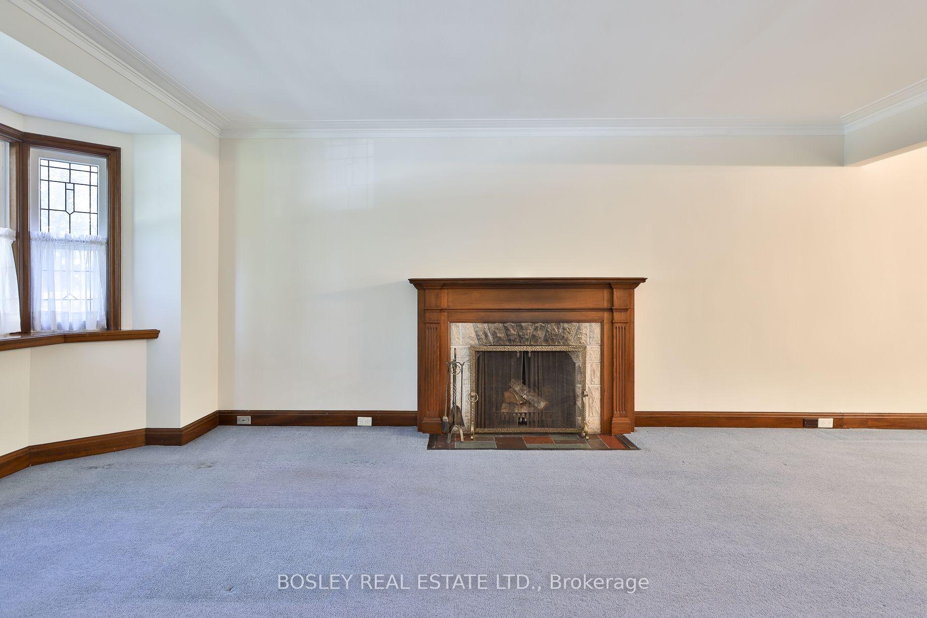 Photo 9 of 61 Hanna Road, Toronto, Leaside — HOMEH