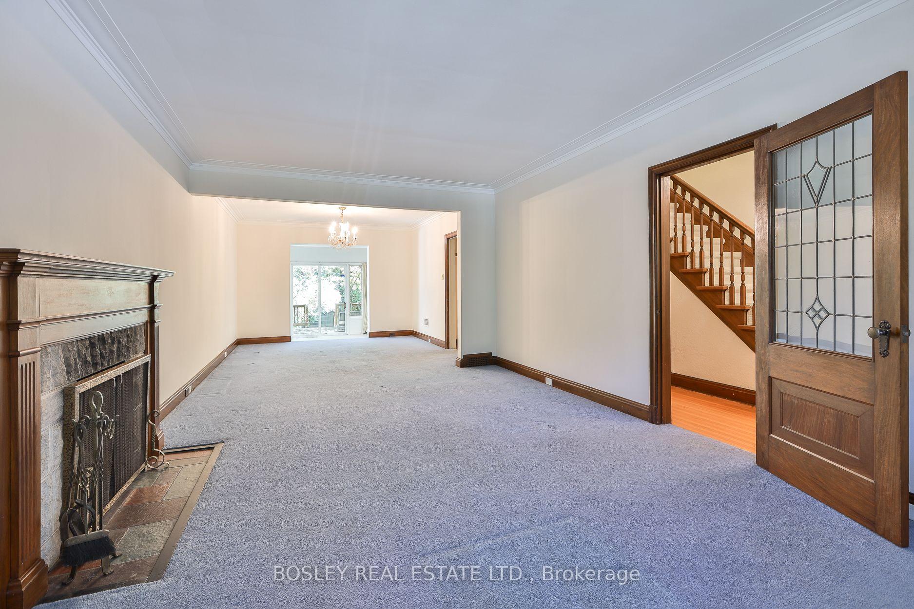 Photo 11 of 61 Hanna Road, Toronto, Leaside — HOMEH