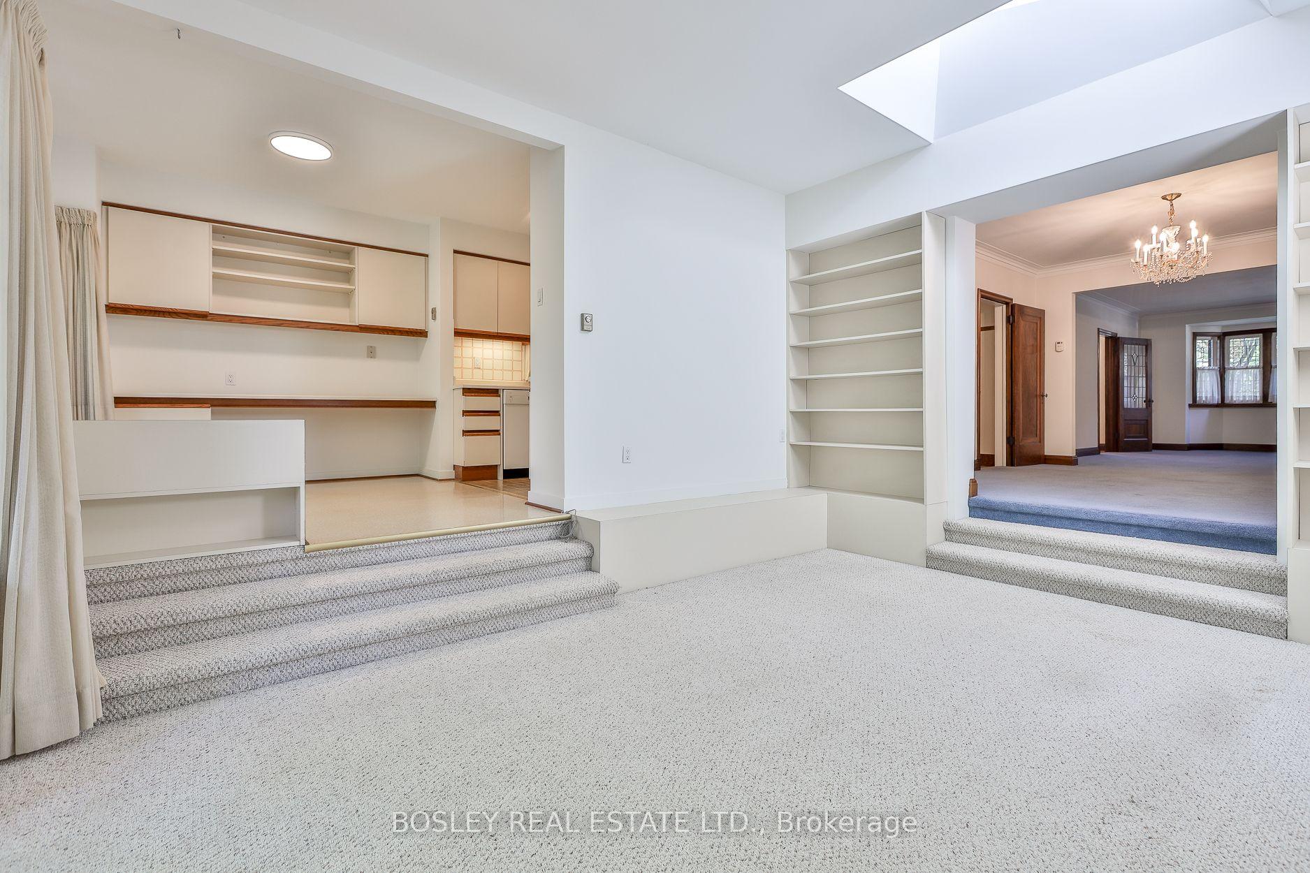 Photo 17 of 61 Hanna Road, Toronto, Leaside — HOMEH
