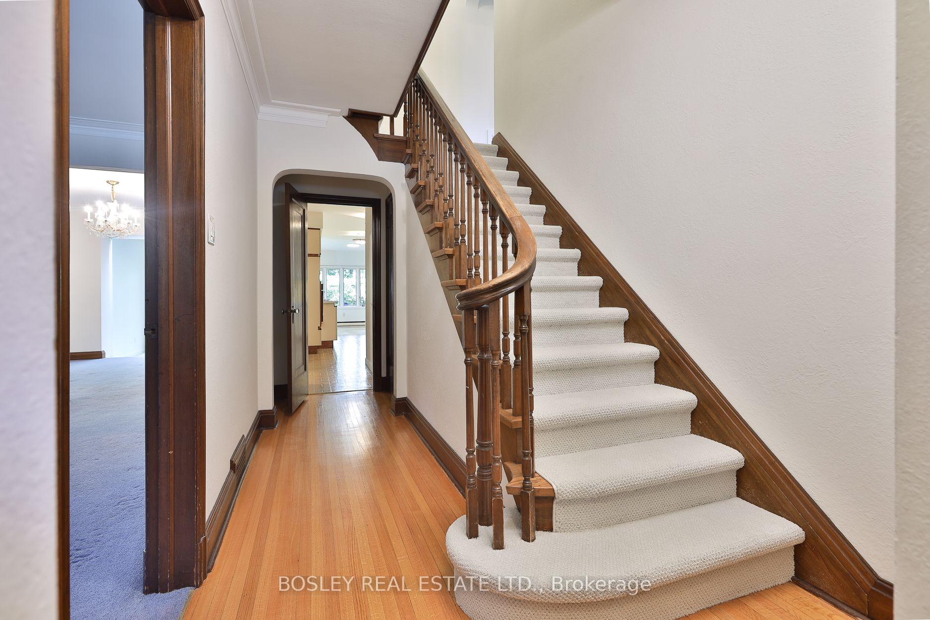 Photo 30 of 61 Hanna Road, Toronto, Leaside — HOMEH