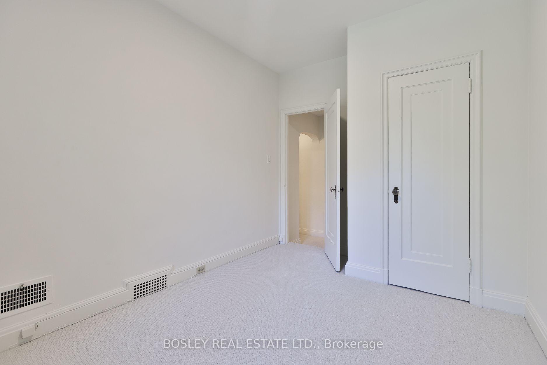 Photo 39 of 61 Hanna Road, Toronto, Leaside — HOMEH