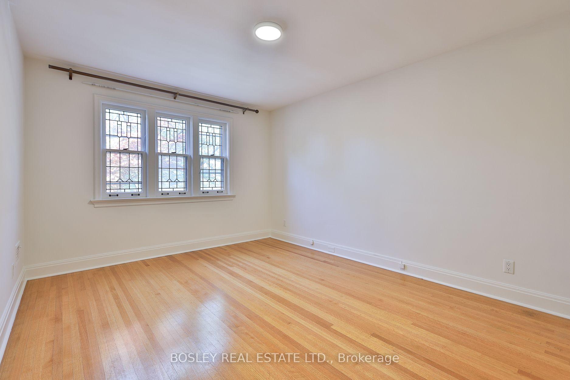 Photo 35 of 61 Hanna Road, Toronto, Leaside — HOMEH