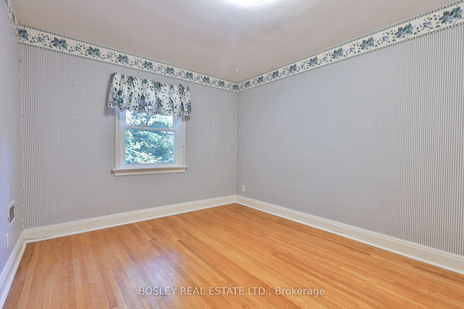 Photo 46 of 61 Hanna Road, Toronto, Leaside — HOMEH