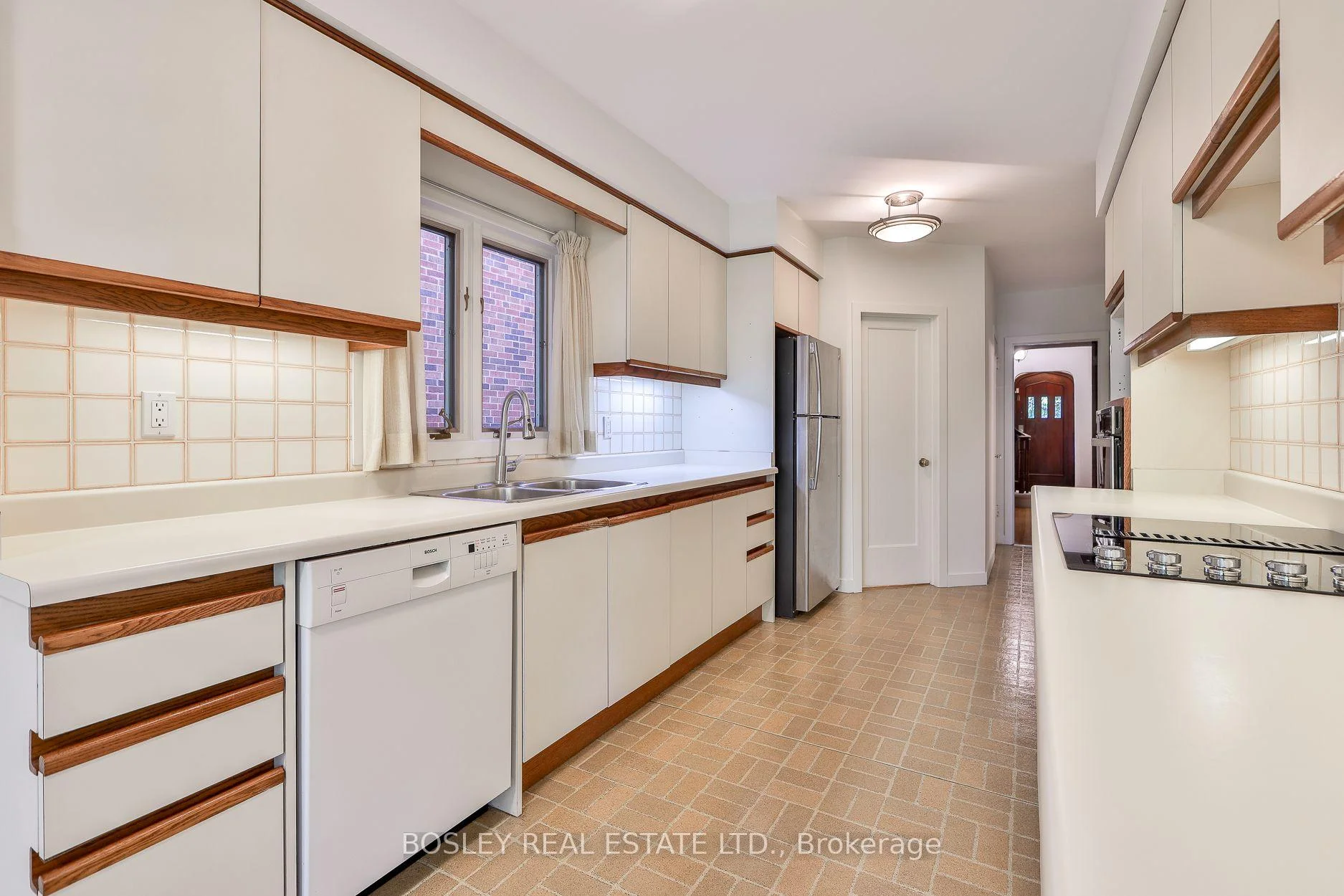 Photo 26 of 61 Hanna Road, Toronto, Leaside — HOMEH