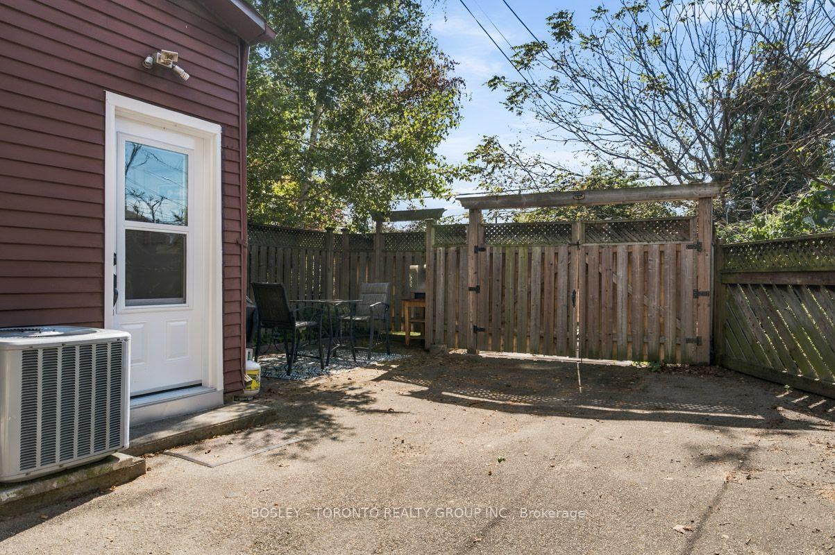 Photo 42 of 135 Wolverleigh Boulevard, Toronto, Danforth — HOMEH