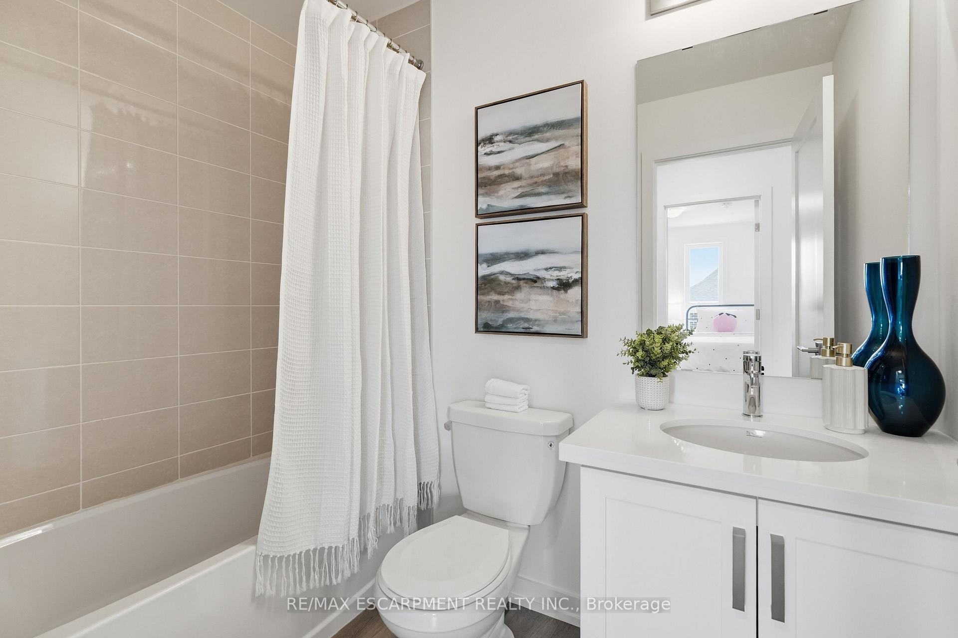 Photo 38 of 173 Burke Street, Hamilton, Waterdown — HOMEH