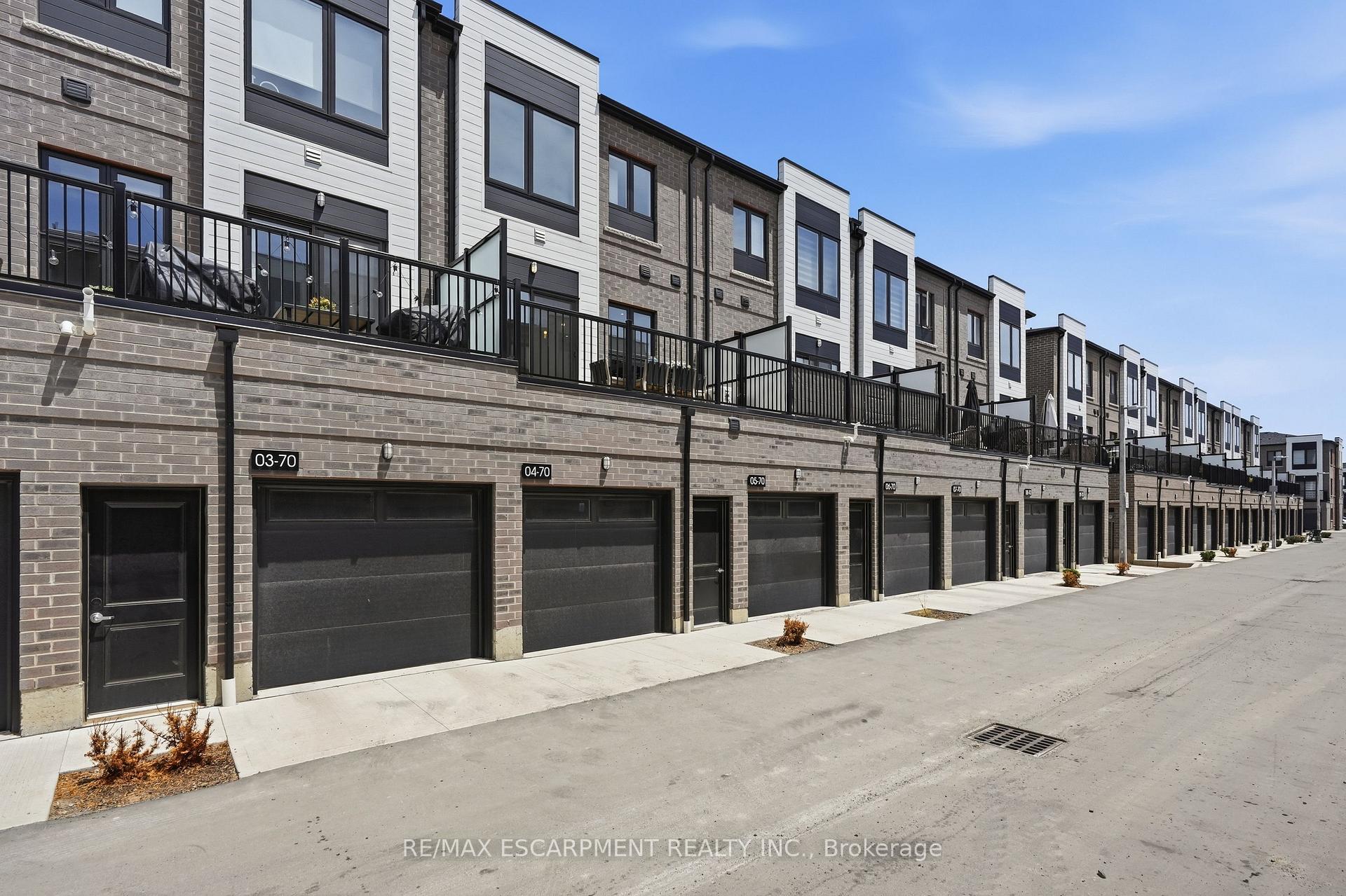 Photo 49 of 173 Burke Street, Hamilton, Waterdown — HOMEH