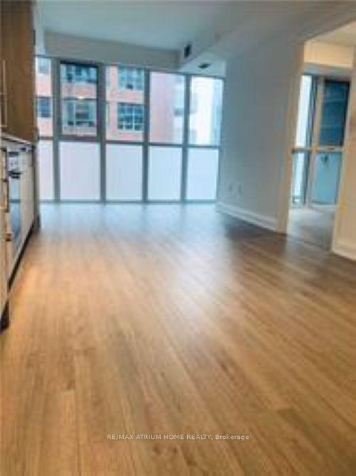 Photo 2 of Unit 811, 77 Mutual Street, Toronto, Church-Yonge Corridor — HOMEH