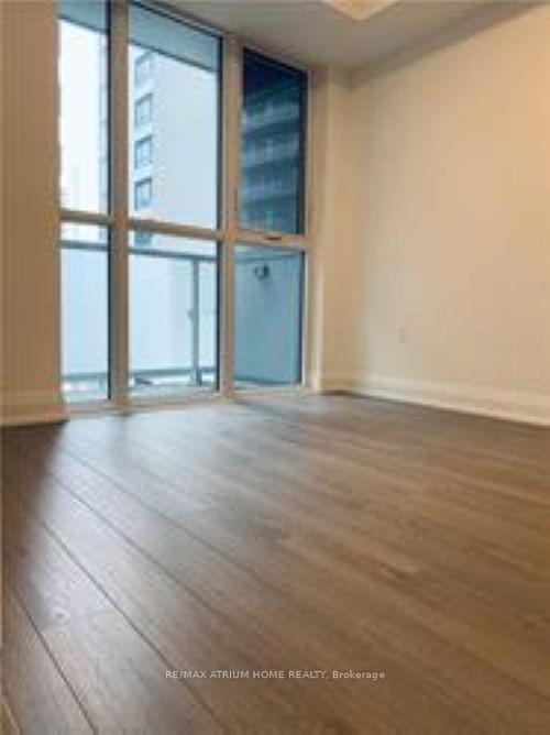 Photo 10 of Unit 811, 77 Mutual Street, Toronto, Church-Yonge Corridor — HOMEH