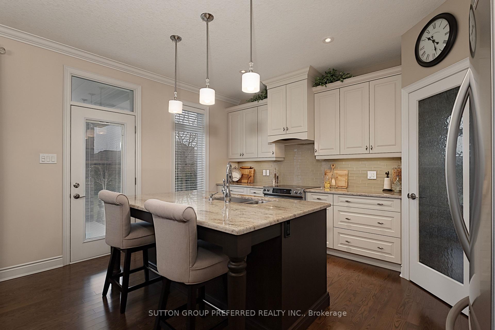 Photo 5 of 38 Brenmar Crescent, Central Elgin, Belmont — HOMEH