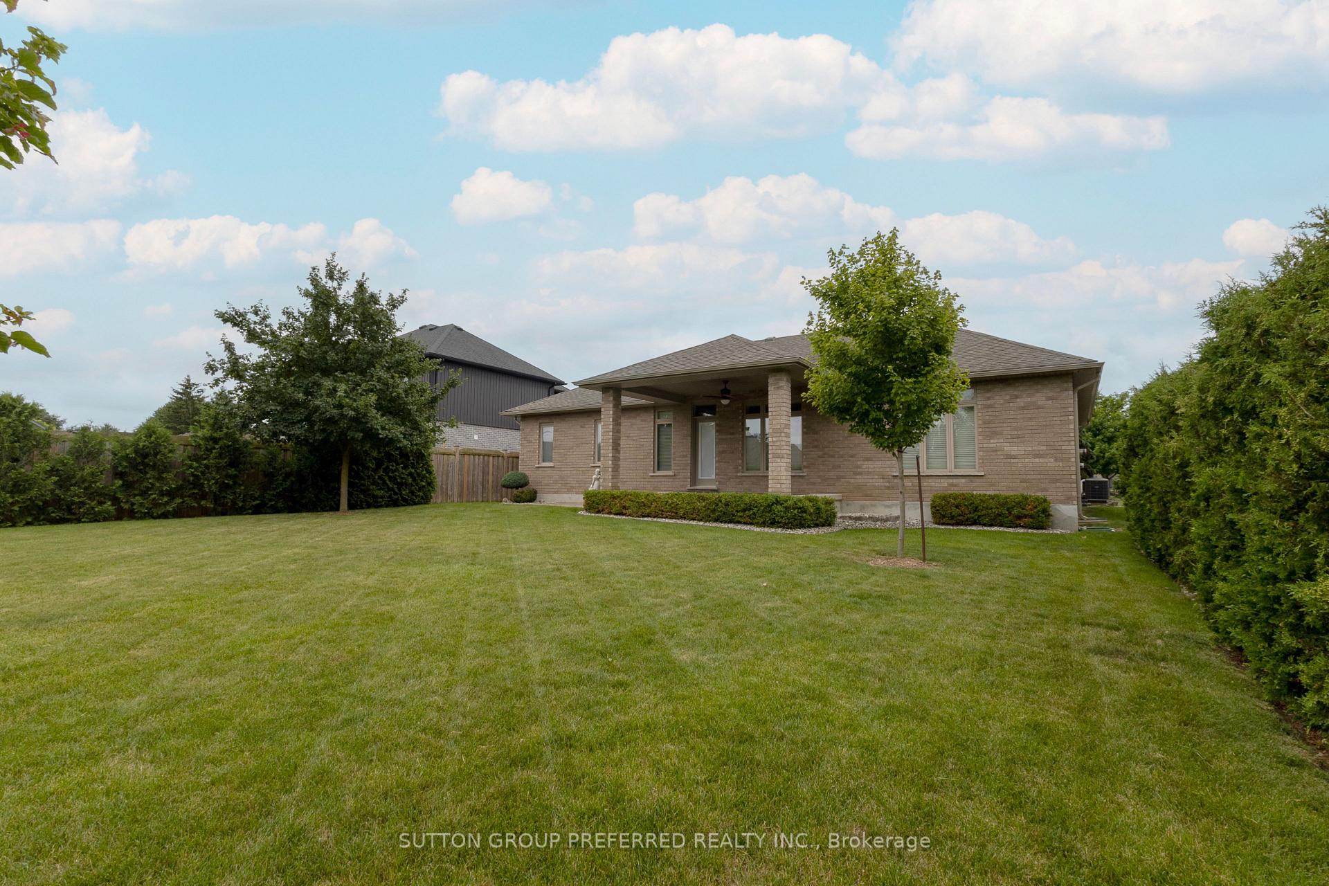 Photo 11 of 38 Brenmar Crescent, Central Elgin, Belmont — HOMEH