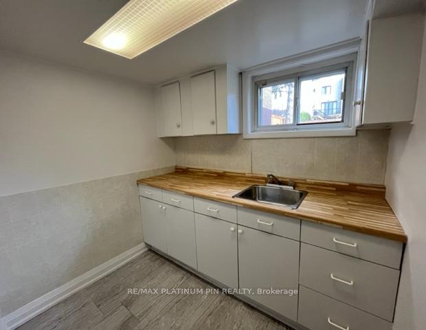 Photo 9 of 194 Florence Avenue, North York, Lansing-Westgate — HOMEH